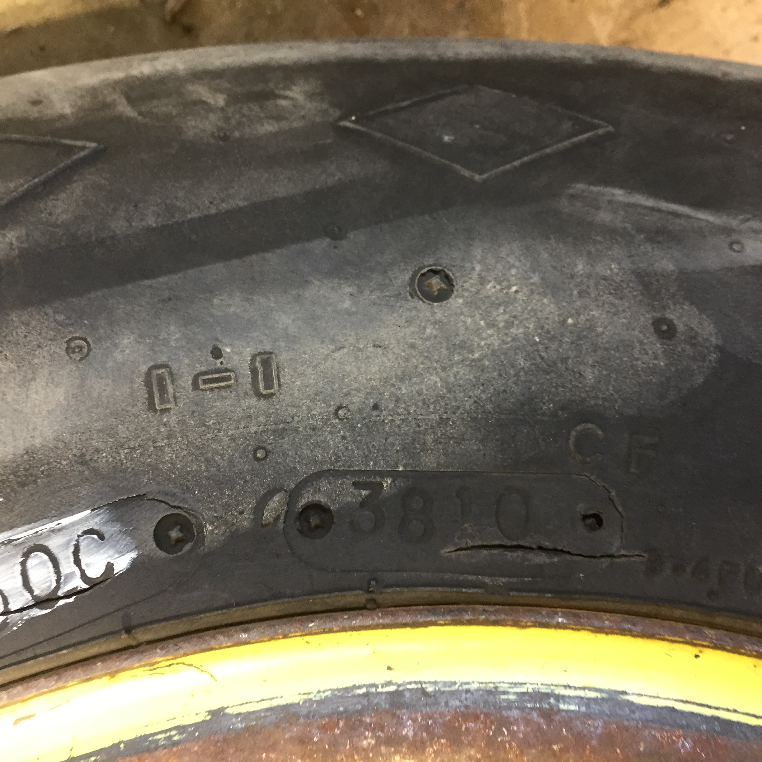 12.5/L-15 Goodyear Farm Utility SL I-1 Tire RT008445