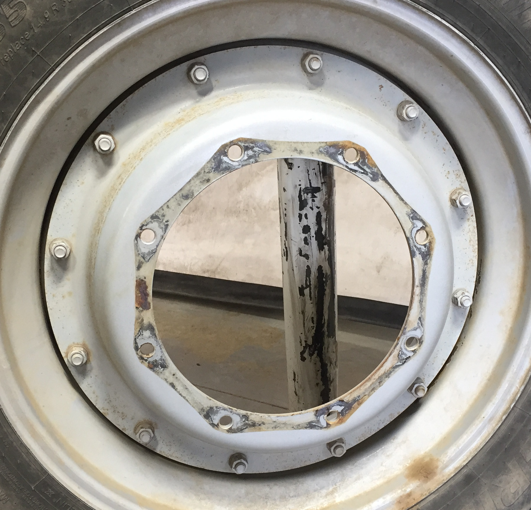 30'' Stub Disc Rim Center WT008457CTR