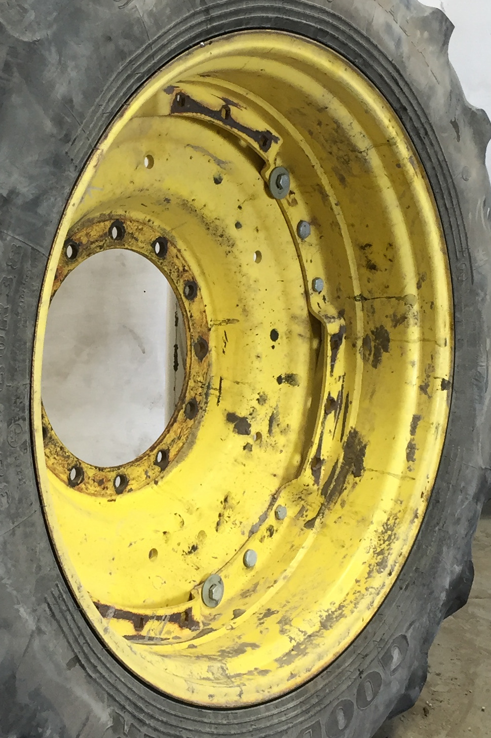 38''D x 12''W Waffle Wheel (Groups of 3 bolts) Wheel WT008426RIM