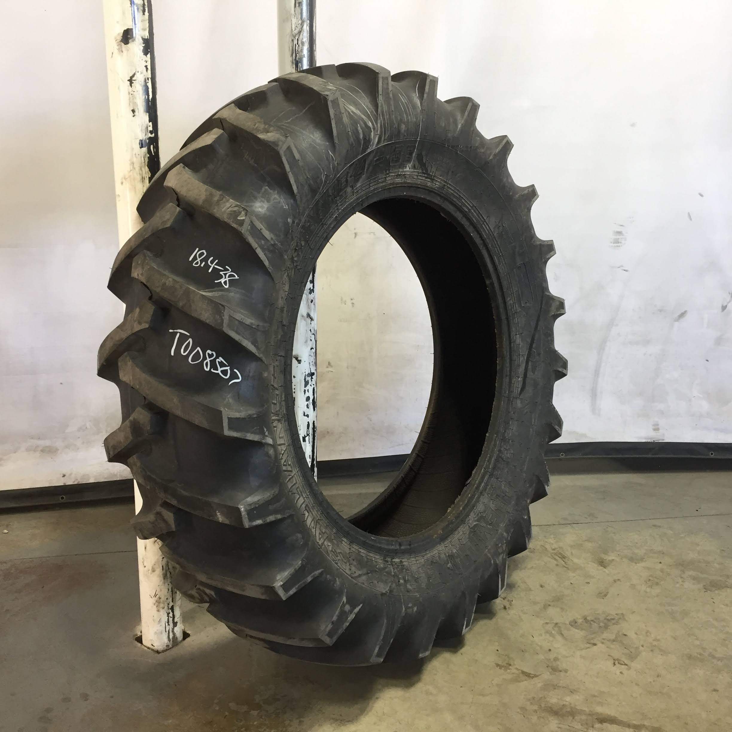 18.4/-38 Alliance 347 Bias R-1 Tire T008507