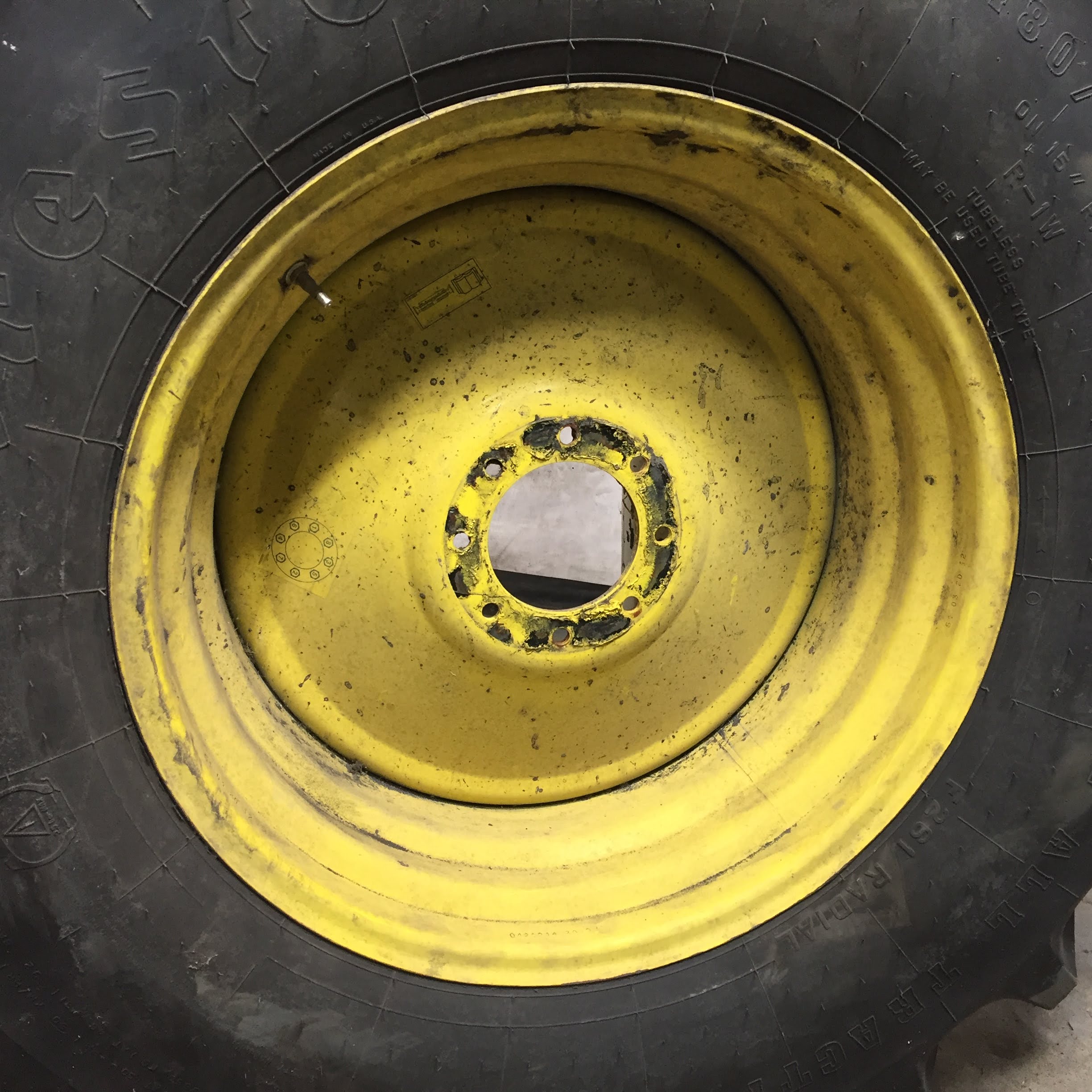 30''D x 15''W Formed Plate Wheel WT008511