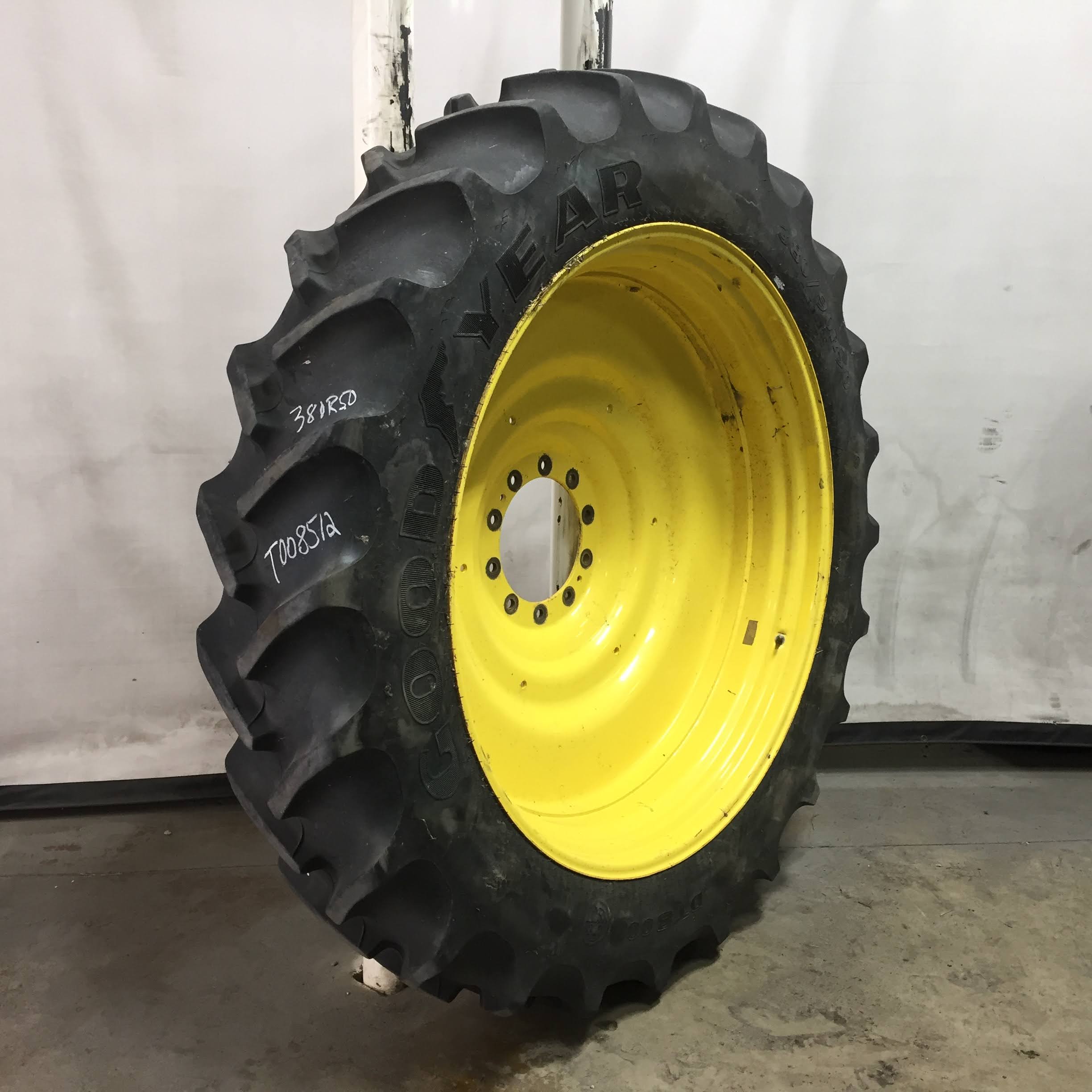 380/90R50 Goodyear Farm DT800 Optitrac R-1W Tire RT008512