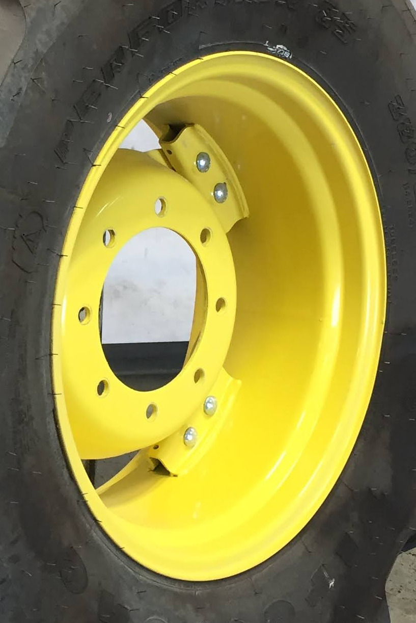 24'' Rim with Clamp/U-Clamp (groups of 2 bolts) Rim Center WT008521CTR