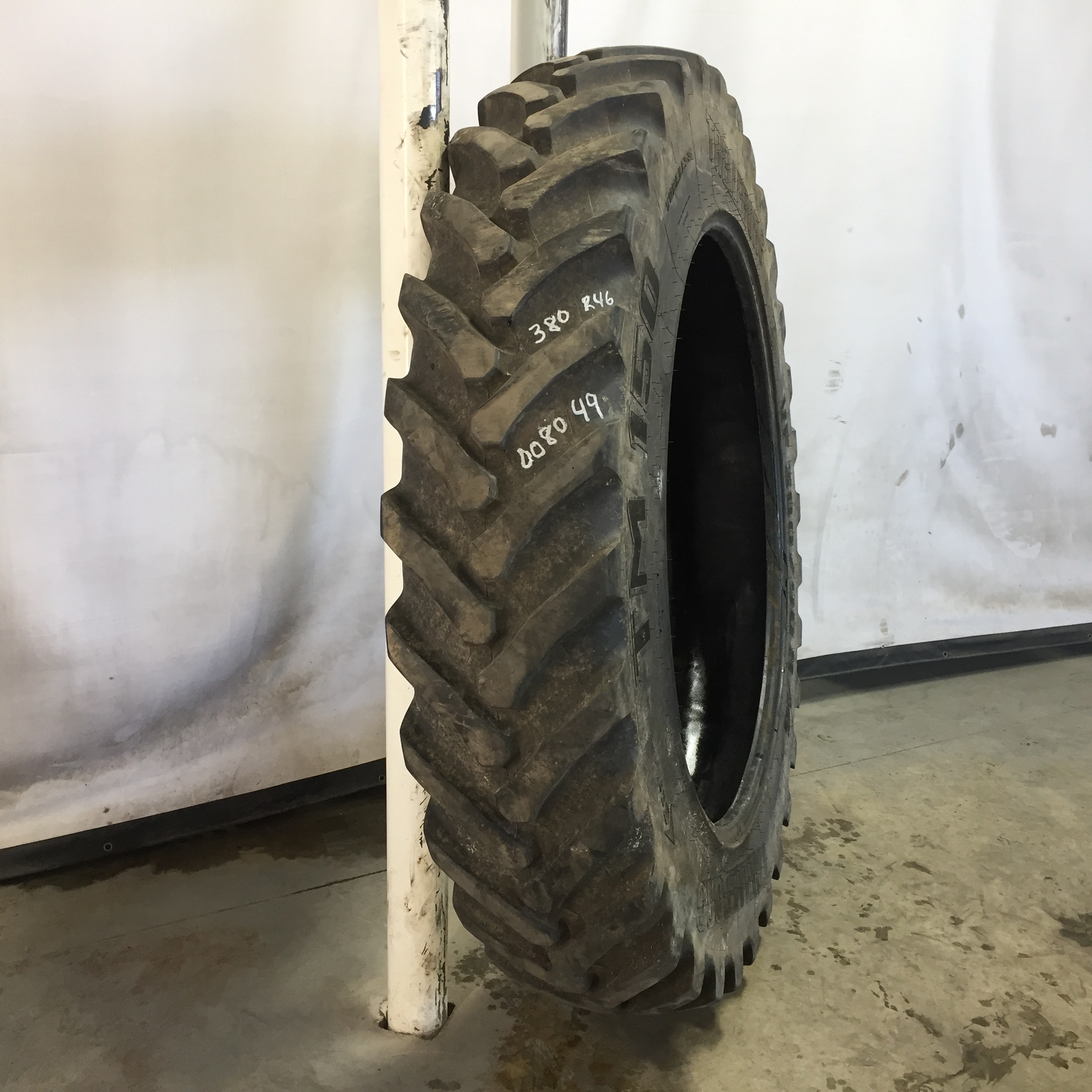 380/90R46 Trelleborg TM150 Row Crop Tire R-1 Tire 008049