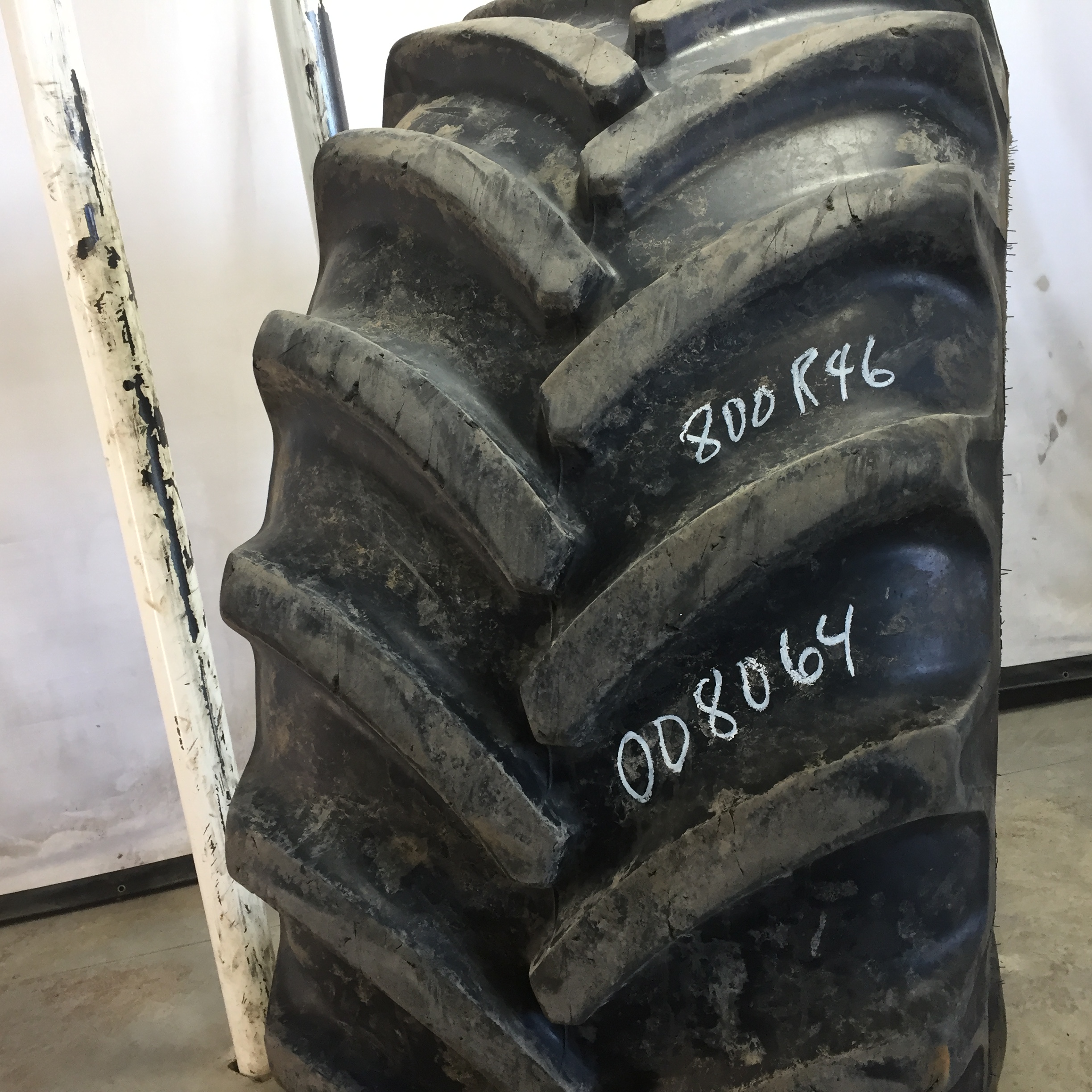 800/55R46 Goodyear Farm DT830 Optitrac R-1W Tire 008064