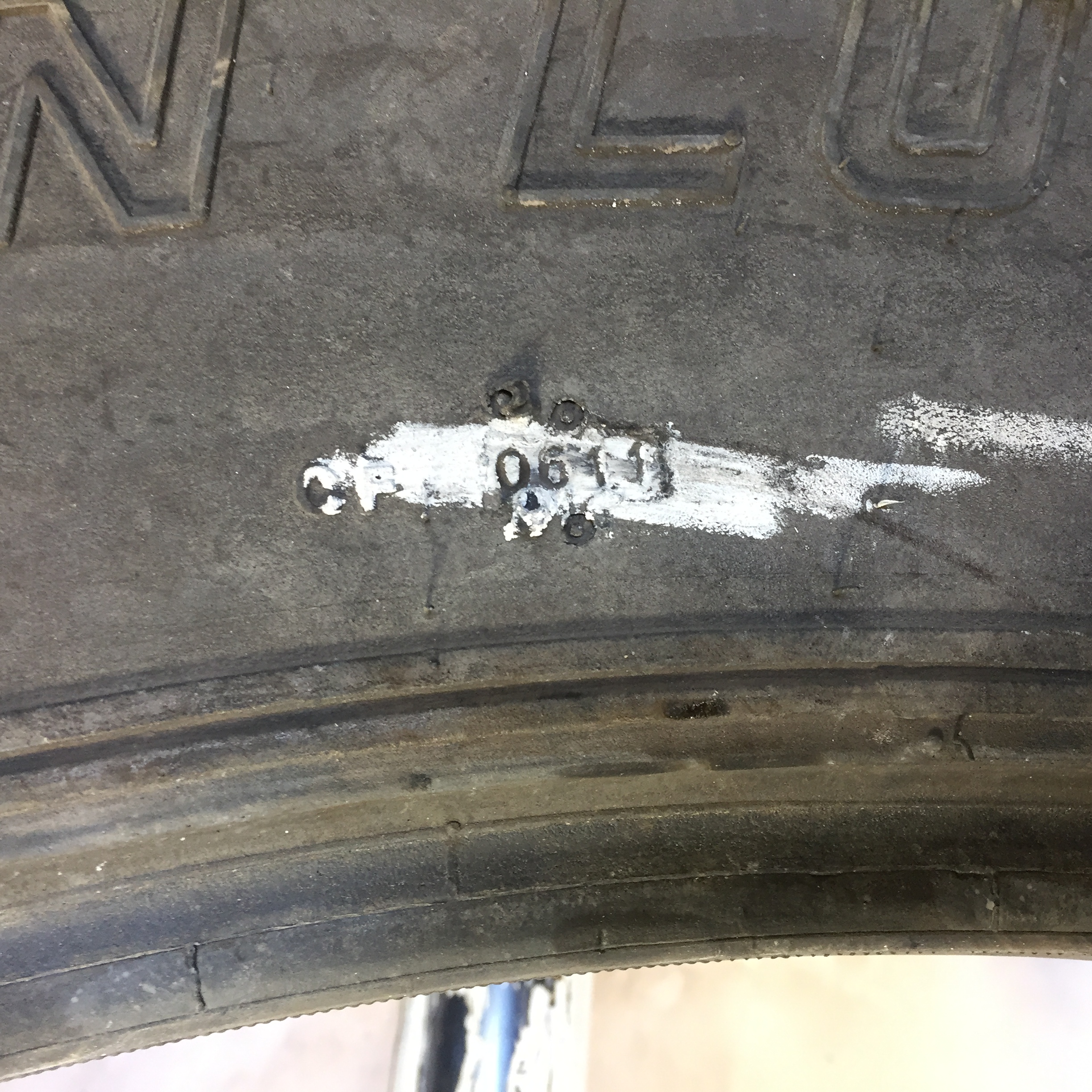 380/90R46 Titan Farm Hi Traction Lug Radial R-1 Tire 008080