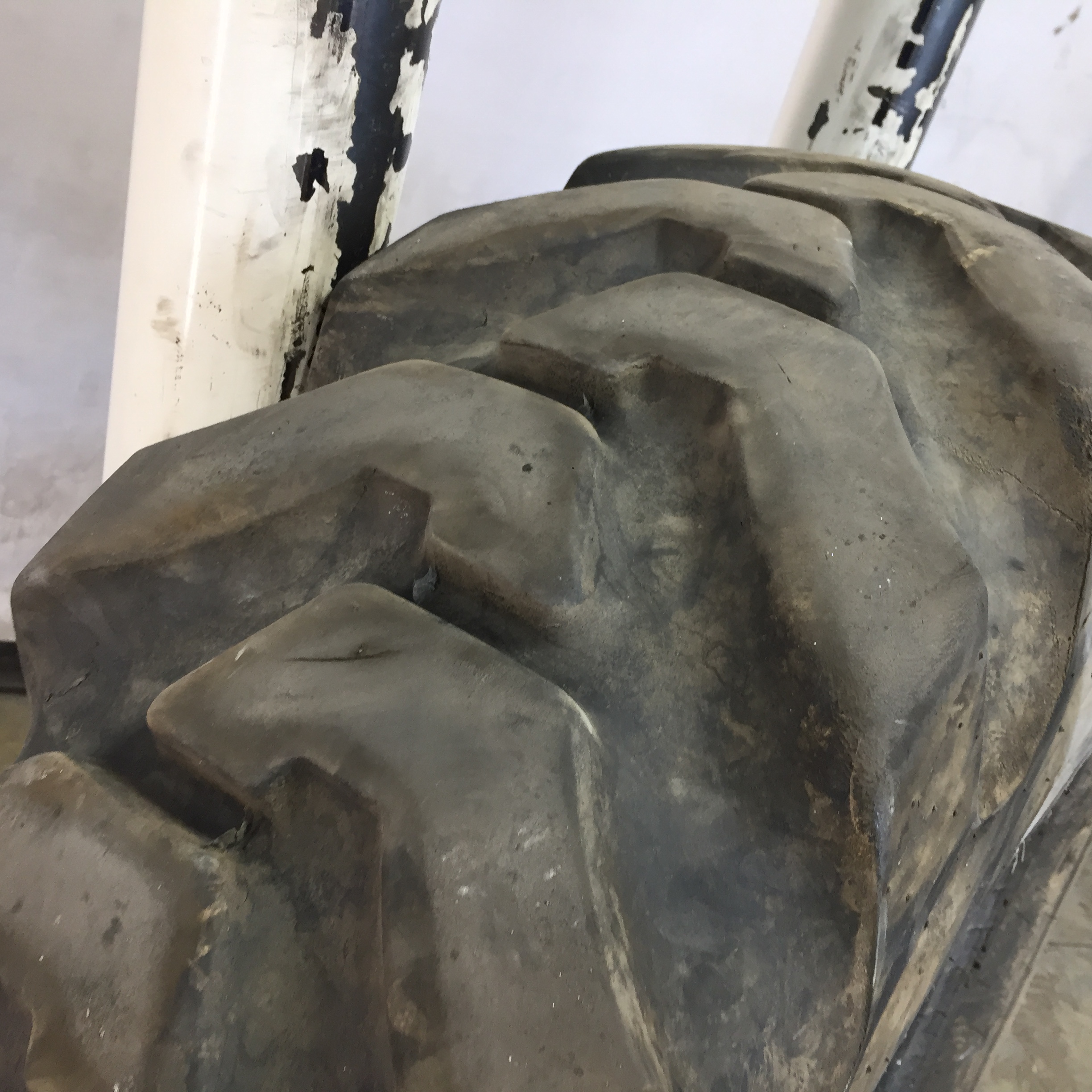 13.00/-24 Firestone Super Ground Grip RB G-2 Tire 008085