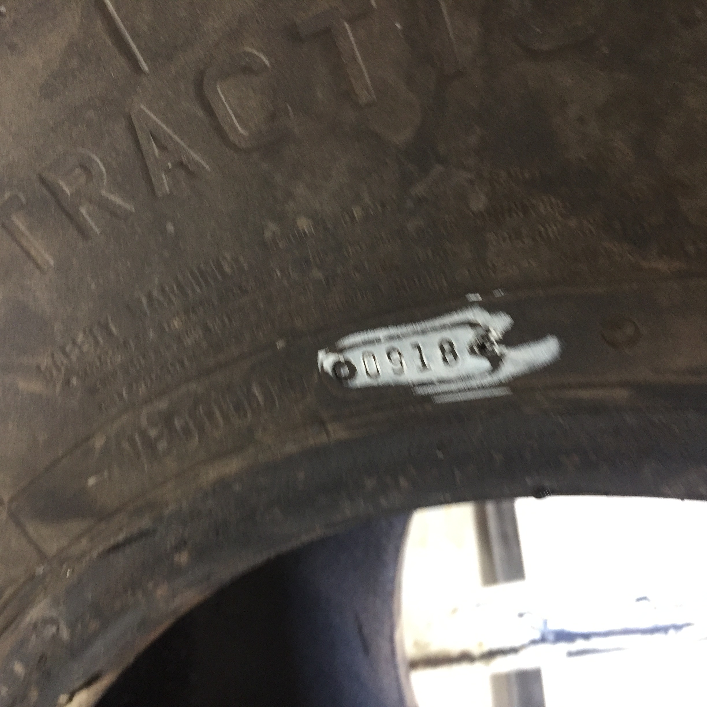 21/L-24 Firestone All Traction Utility R-4 Tire 008089