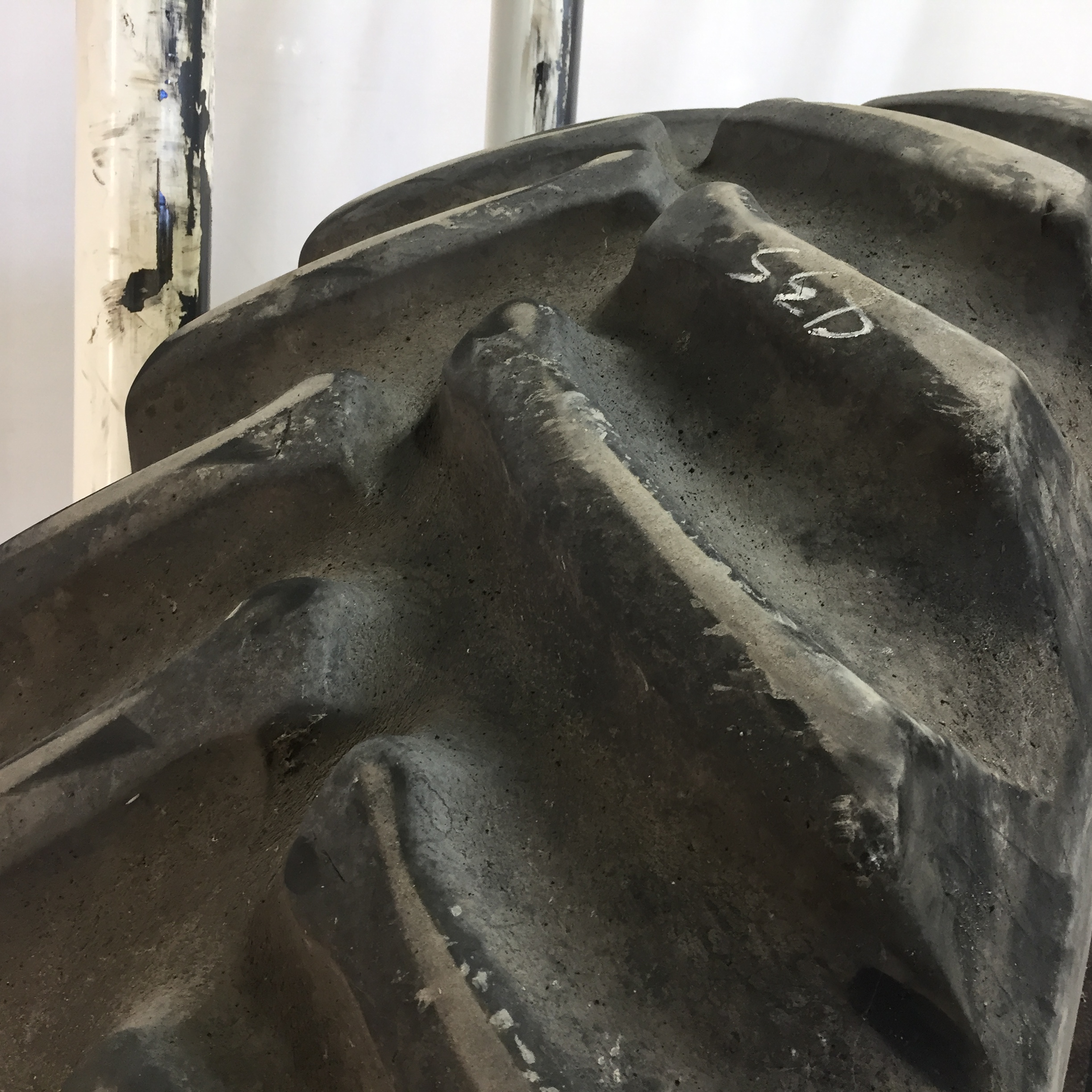 20.8/R42 Titan Farm Hi Traction Lug Radial R-1 Tire S003066