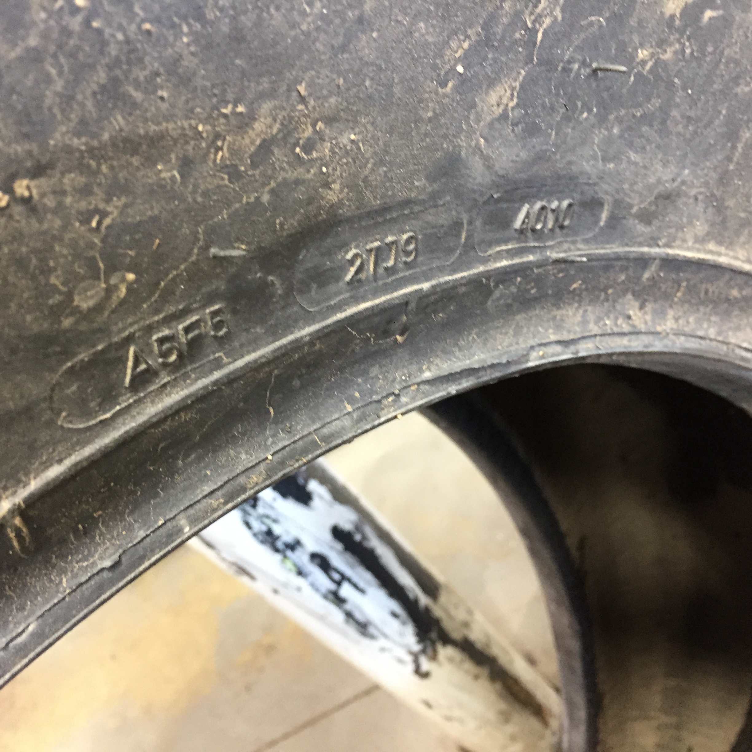 15.5/80-24 Goodyear Farm Sure Grip Implement I-3 Tire S003112