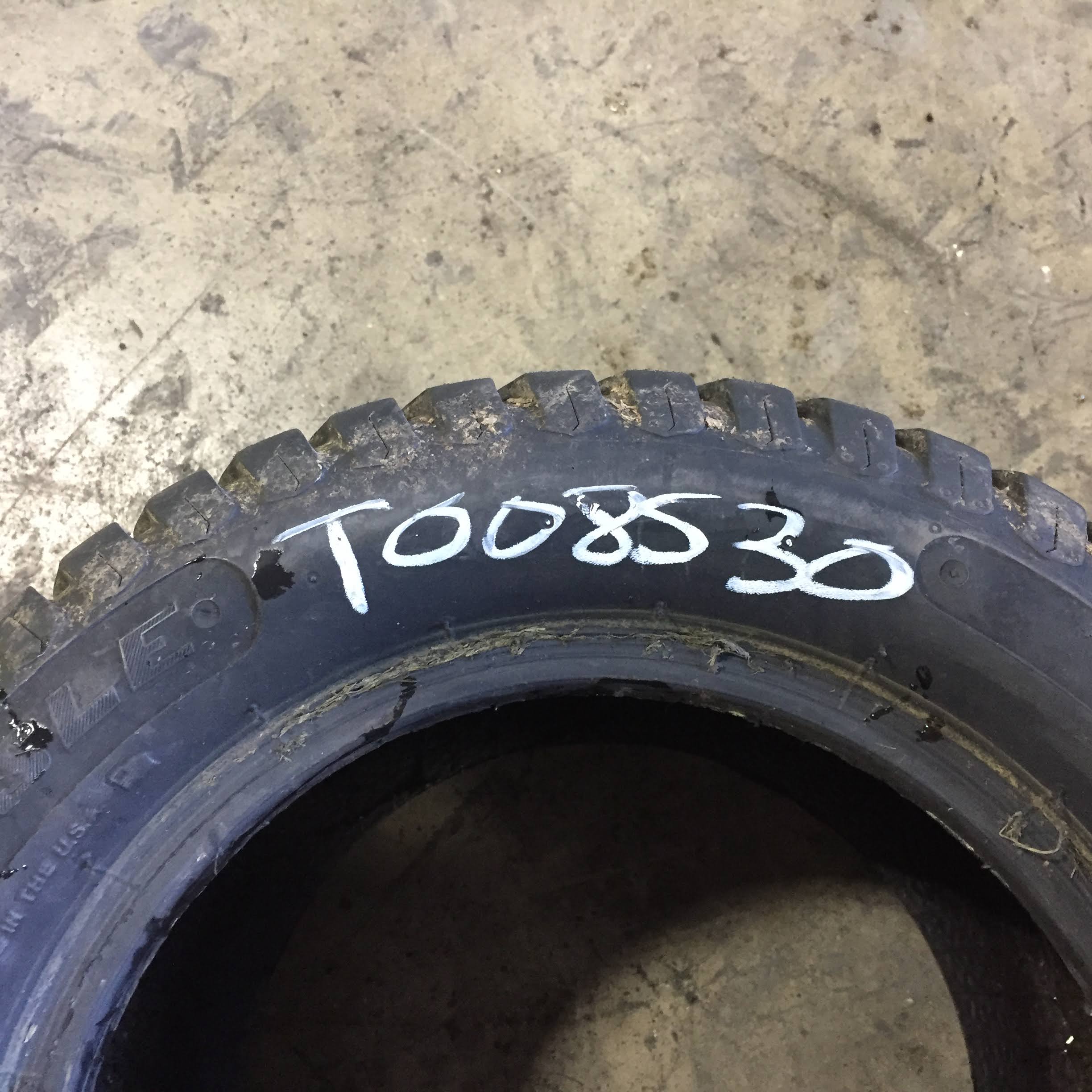 18/8.50-10 Carlisle Multi Trac C/S R-3 Tire T008530