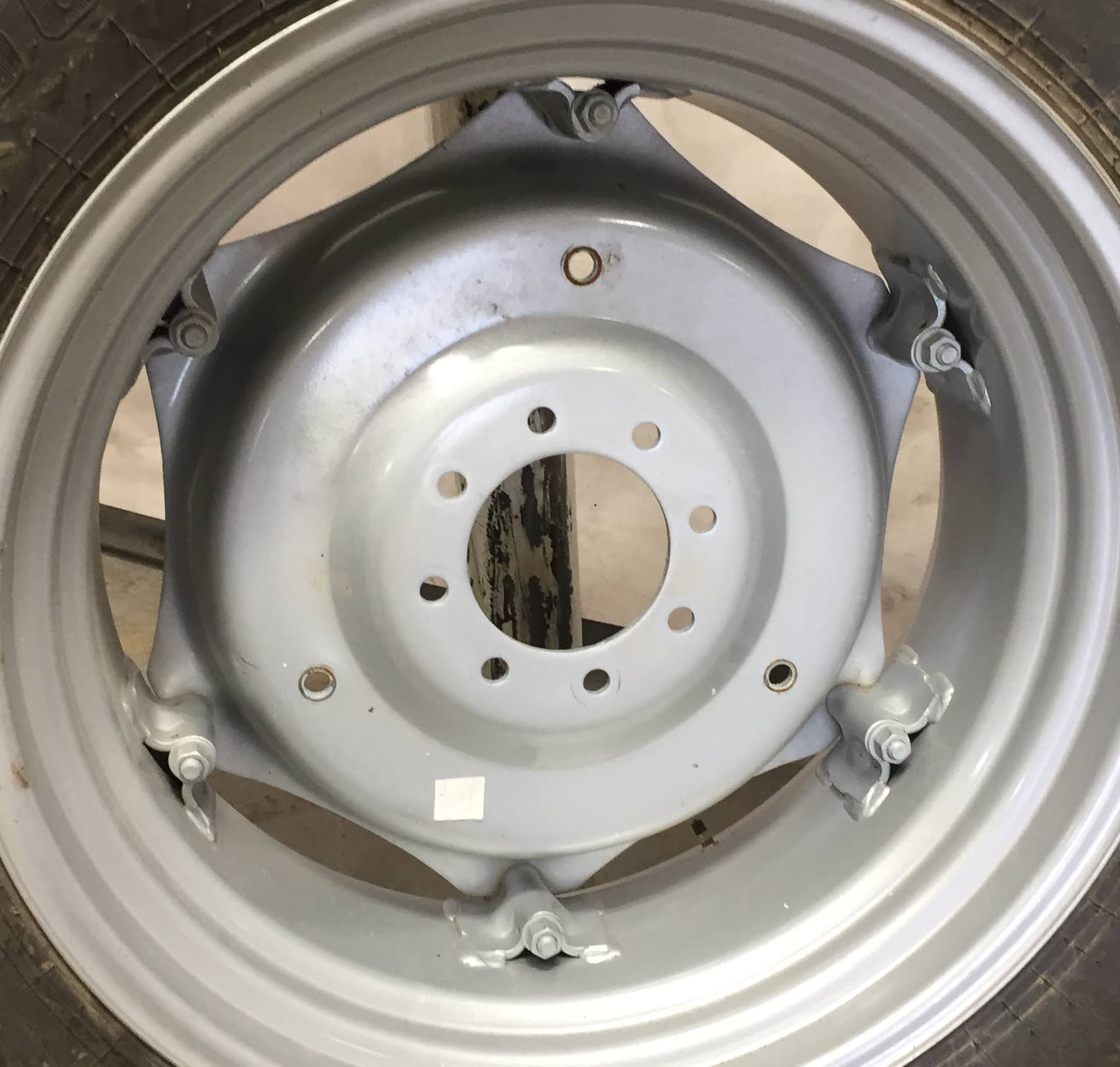 30'' Rim with Clamp/Loop Style Rim Center WT008551CTR