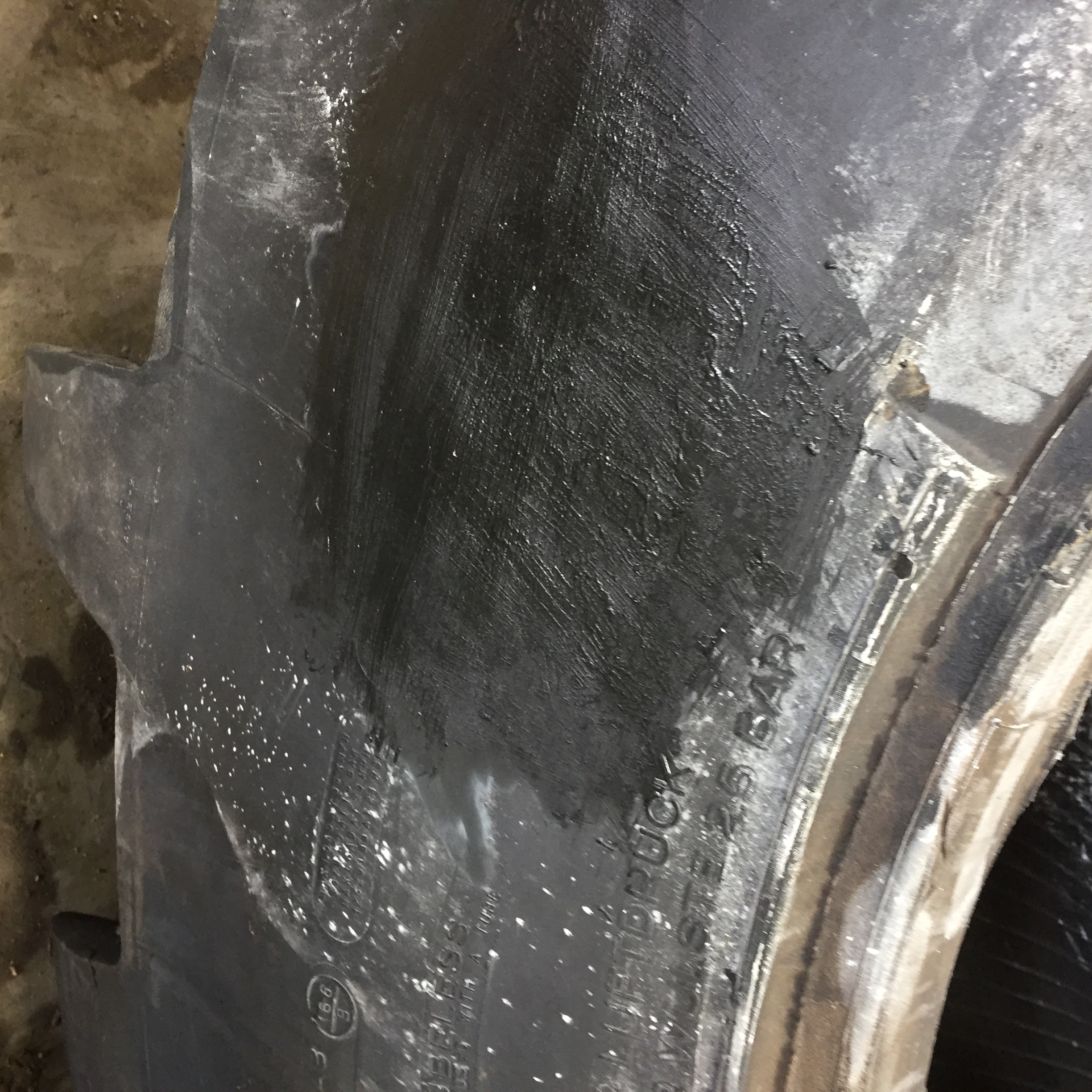 710/70R38 Michelin XM28 R-1W Tire S003116