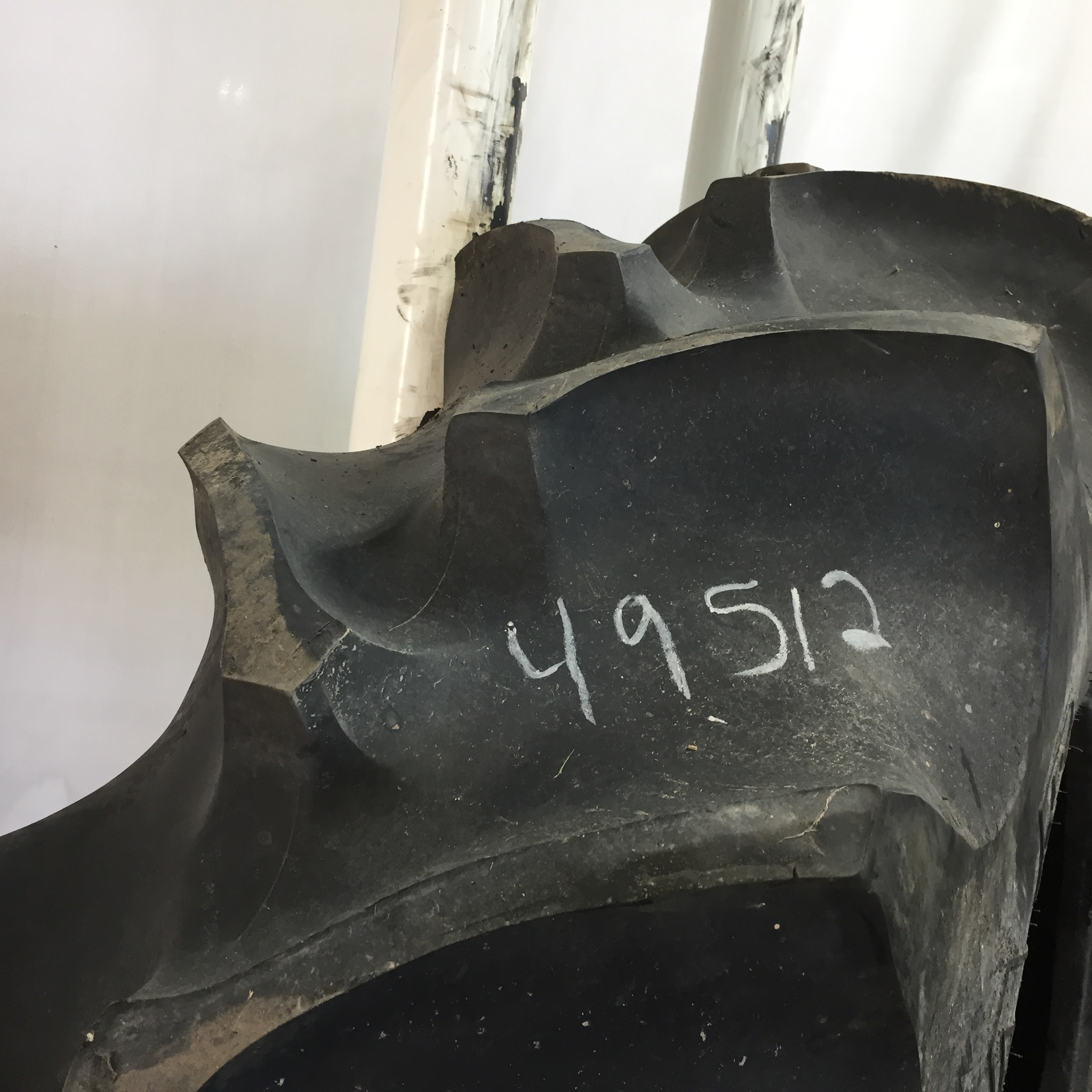 520/85R42 Goodyear Farm Special Sure Grip Radial TD8 R-2 Tire S003117