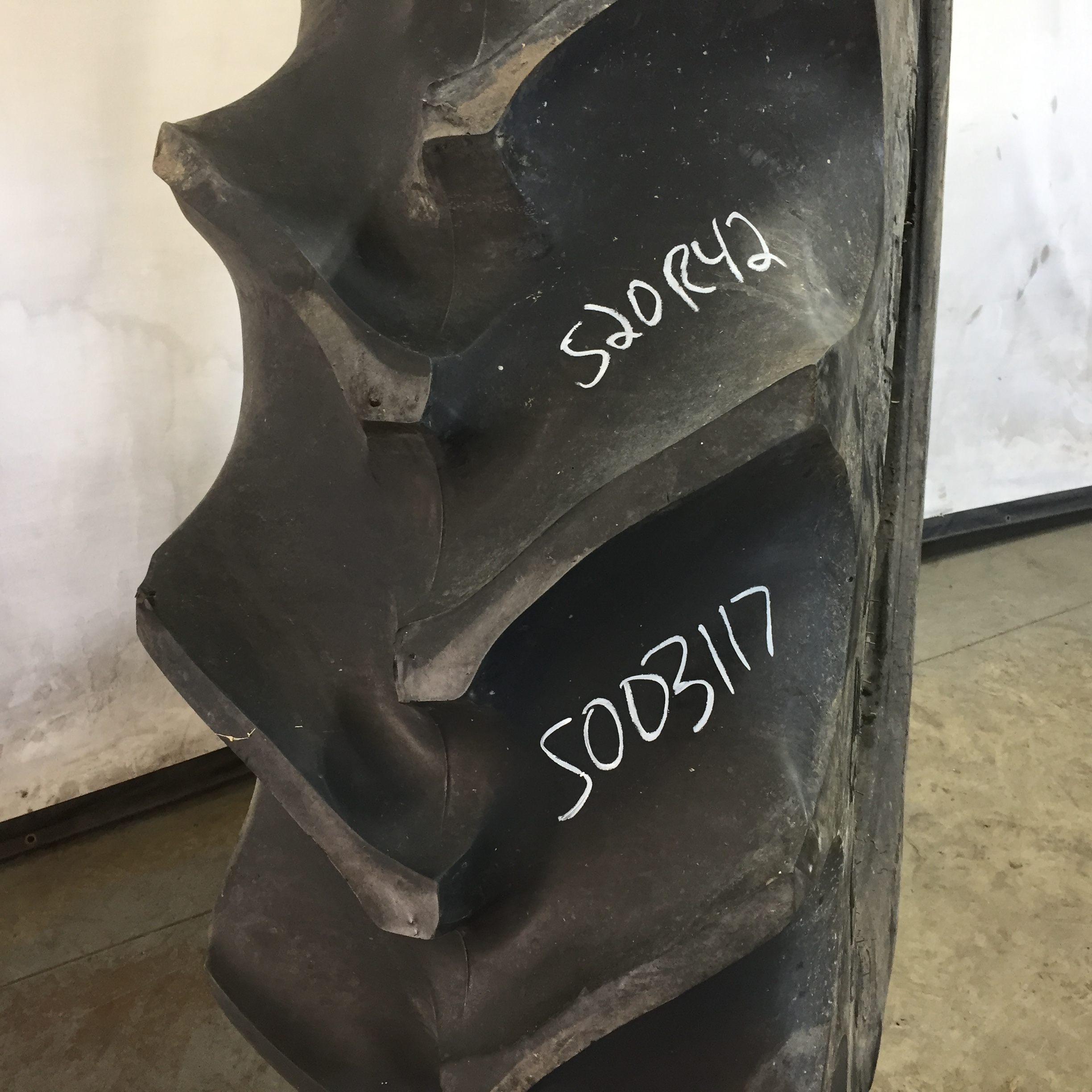 520/85R42 Goodyear Farm Special Sure Grip Radial TD8 R-2 Tire S003117