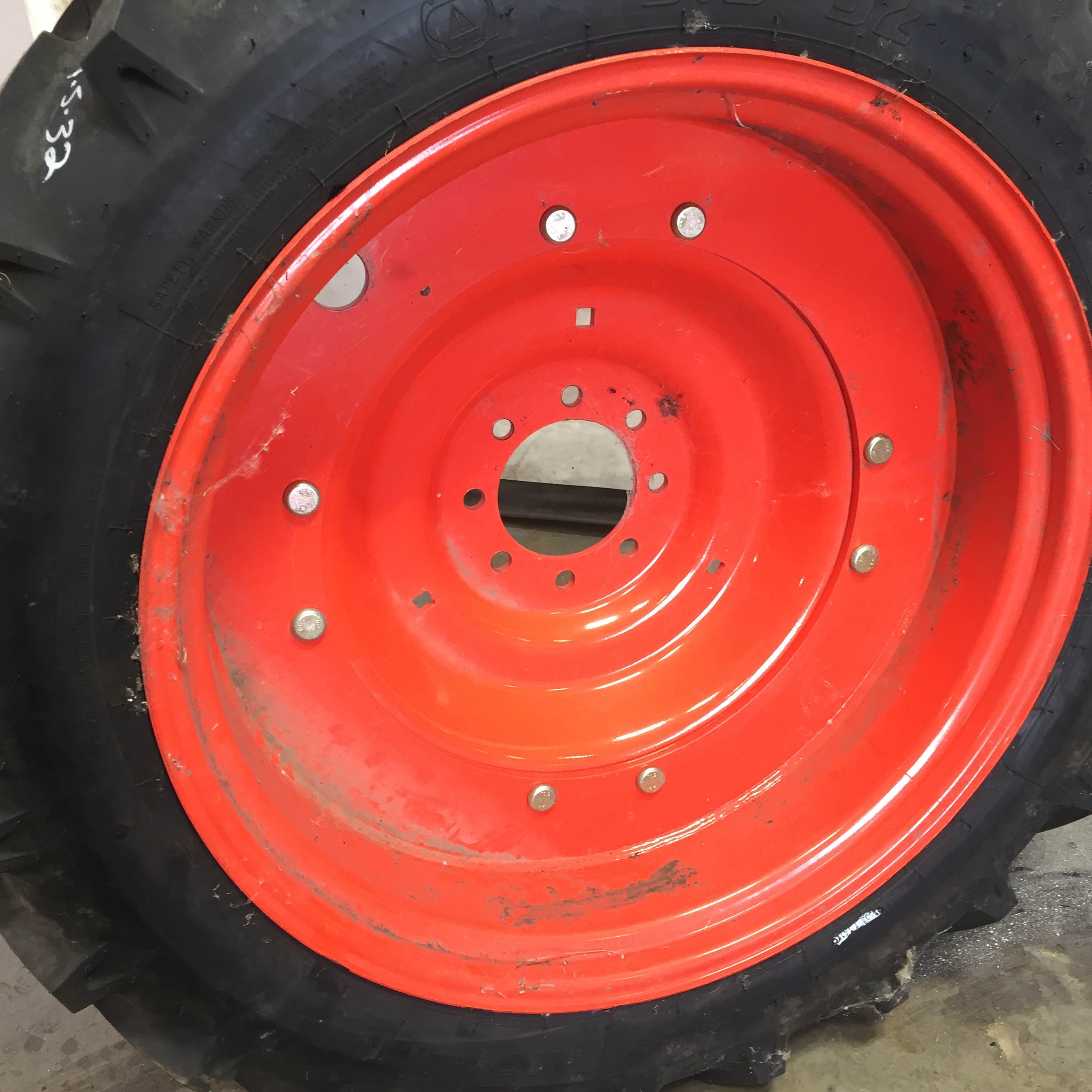 Stub Disc/Stub Disc (groups of 2 bolts) WT008572