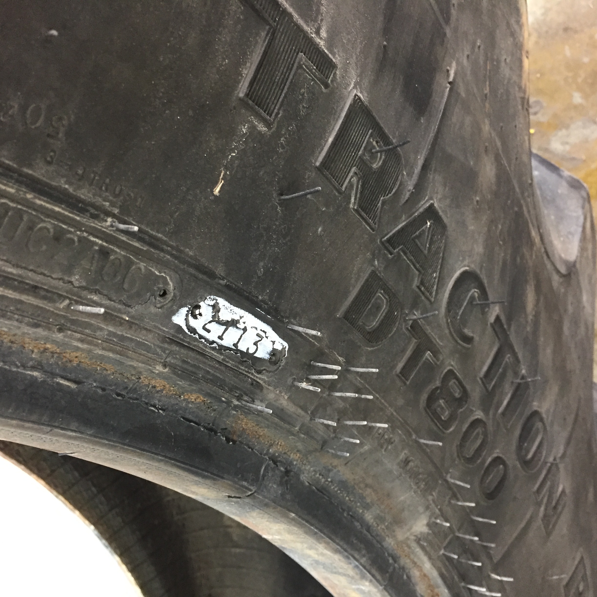 480/80R50 Goodyear Farm DT800 Super Traction R-1W Tire T008587