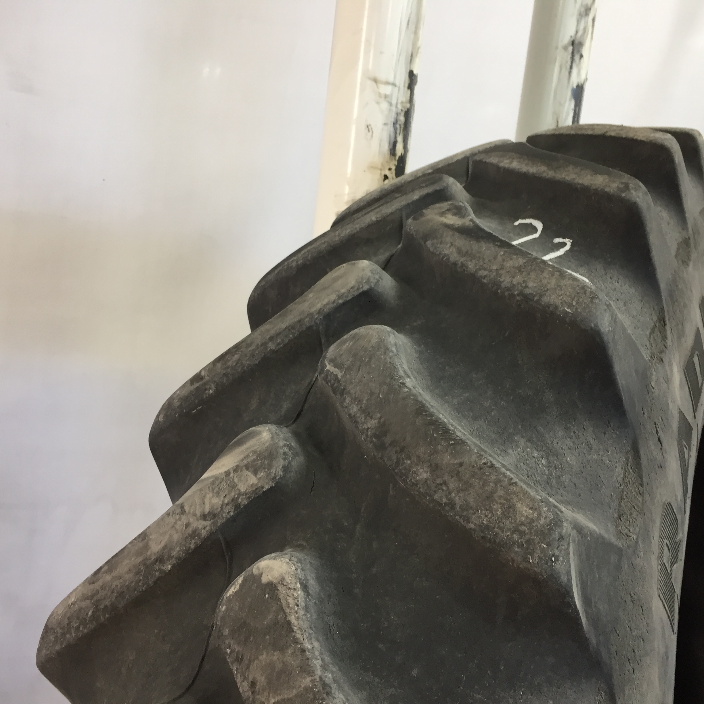 380/90R54 Firestone Radial 9000 R-1W Tire T008606