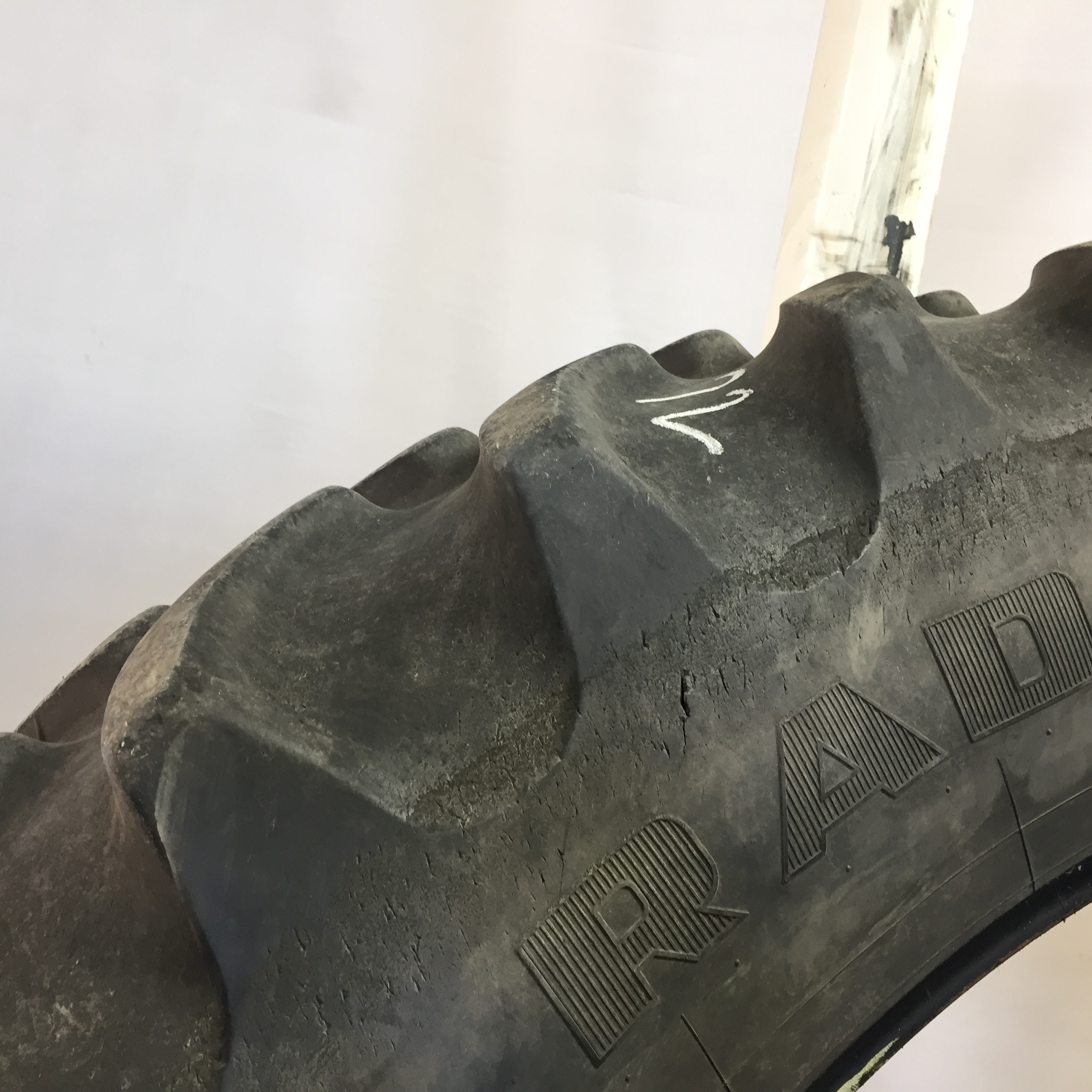 380/90R54 Firestone Radial 9000 R-1W Tire T008606