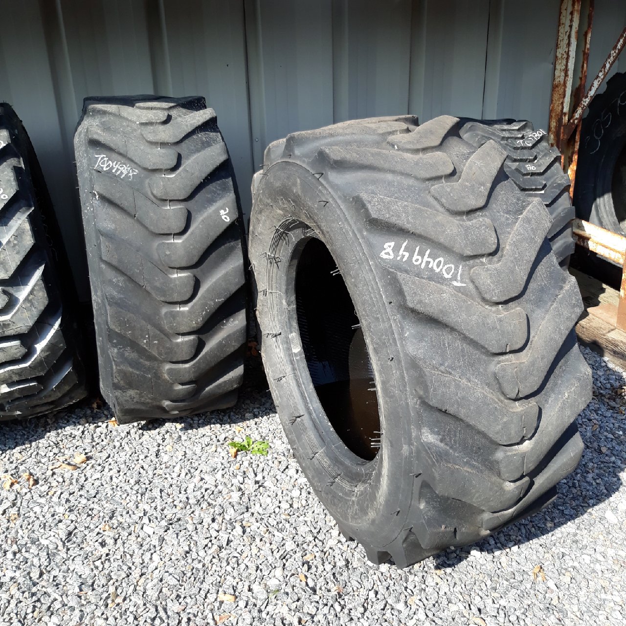 12.0/-18 Dunlop T86 Stabilarge R-4 Tire T004948