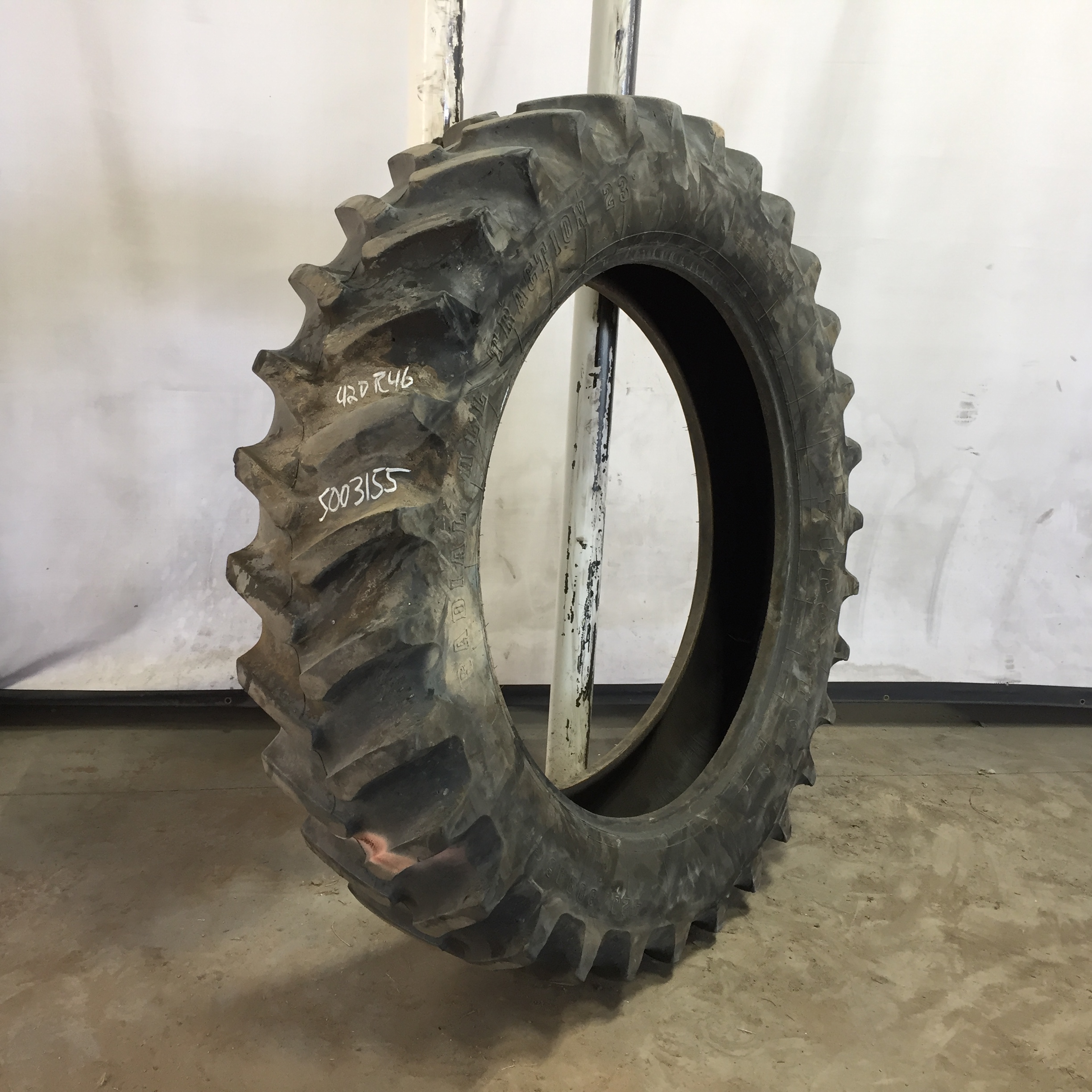 420/80R46 Firestone Radial All Traction 23 R-1 Tire S003155