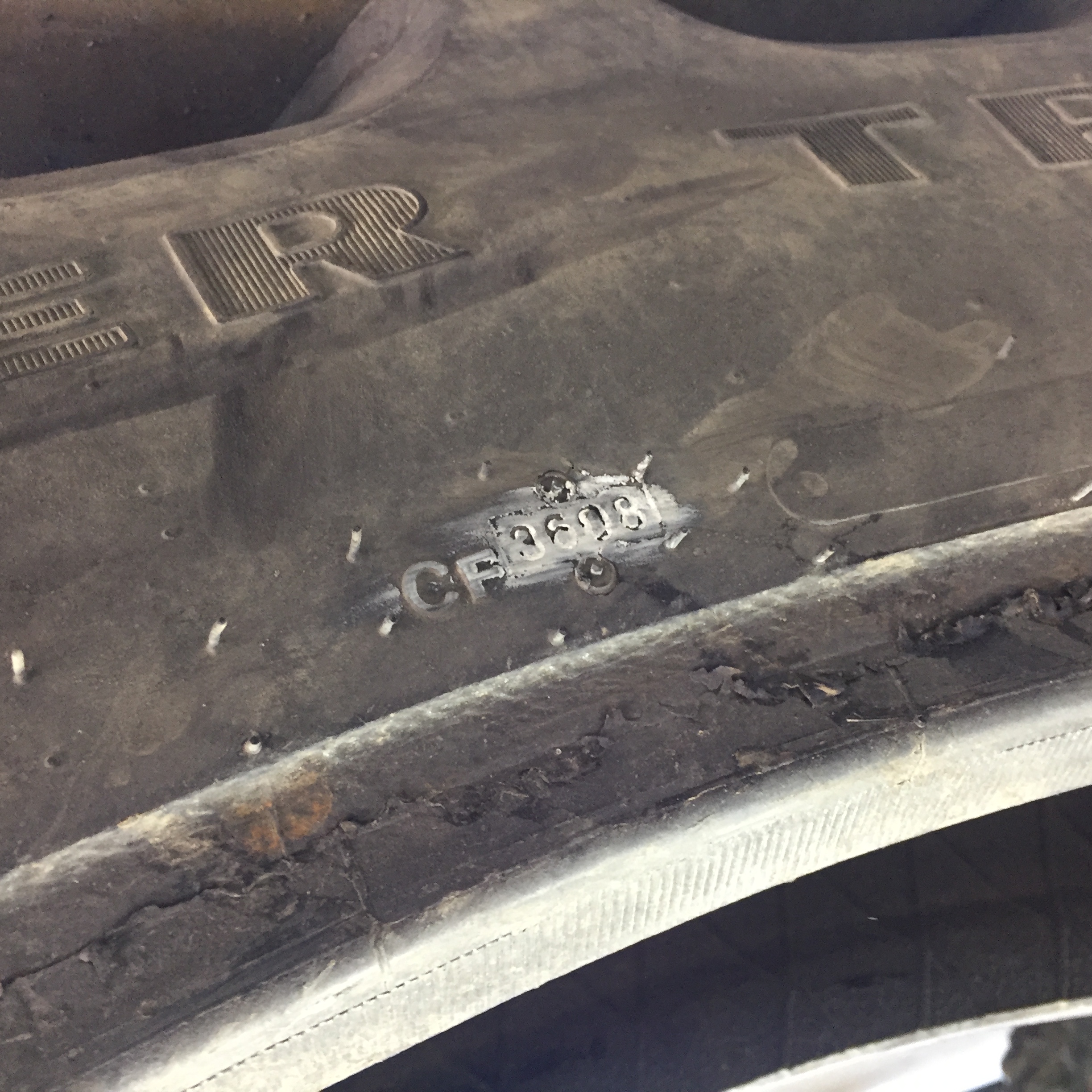 320/90R54 Goodyear Farm DT800 Super Traction R-1W Tire S003156