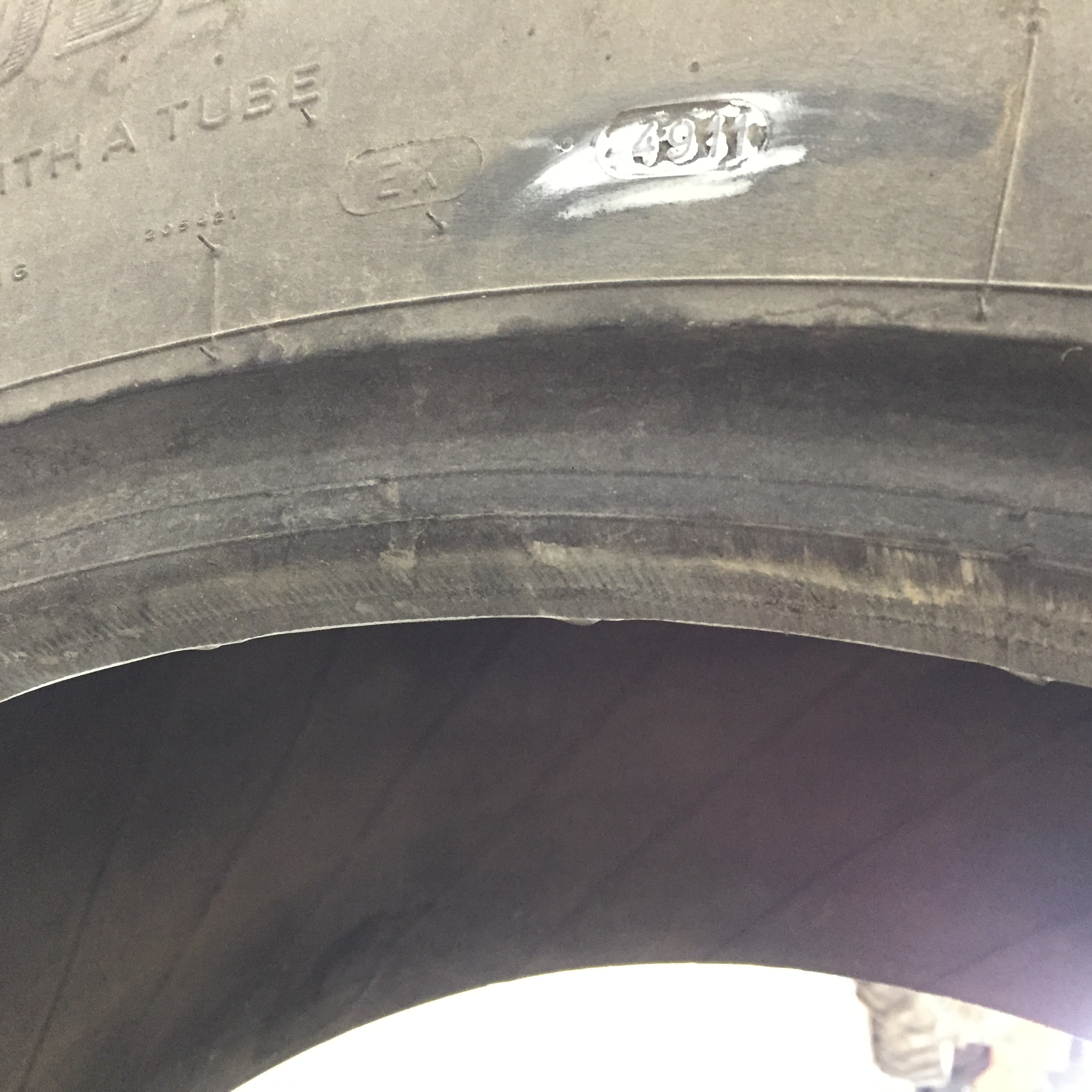 420/90R30 Michelin AgriBib R-1W Tire S003166