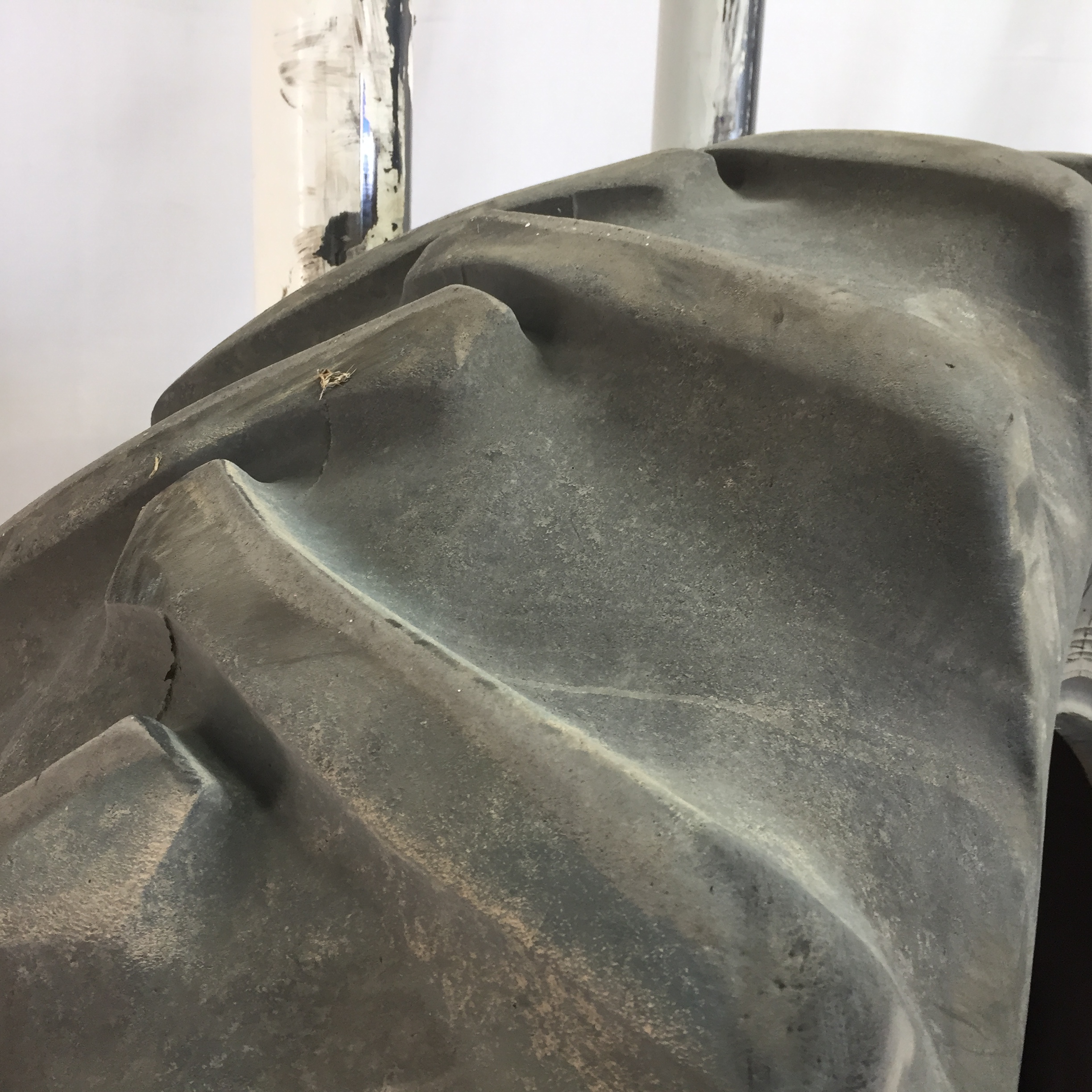 20.8/-38 Alliance 347 Bias R-1 Tire S003176