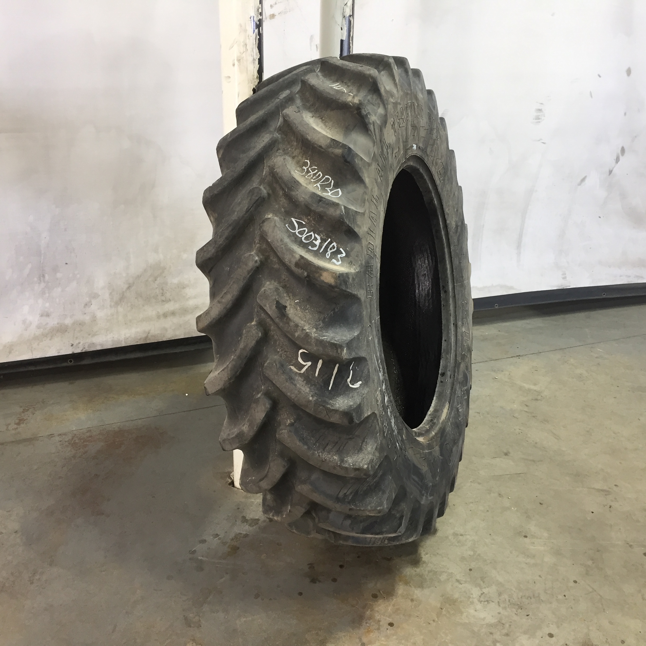 380/85R30 Firestone Radial All Traction FWD R-1 Tire S003183