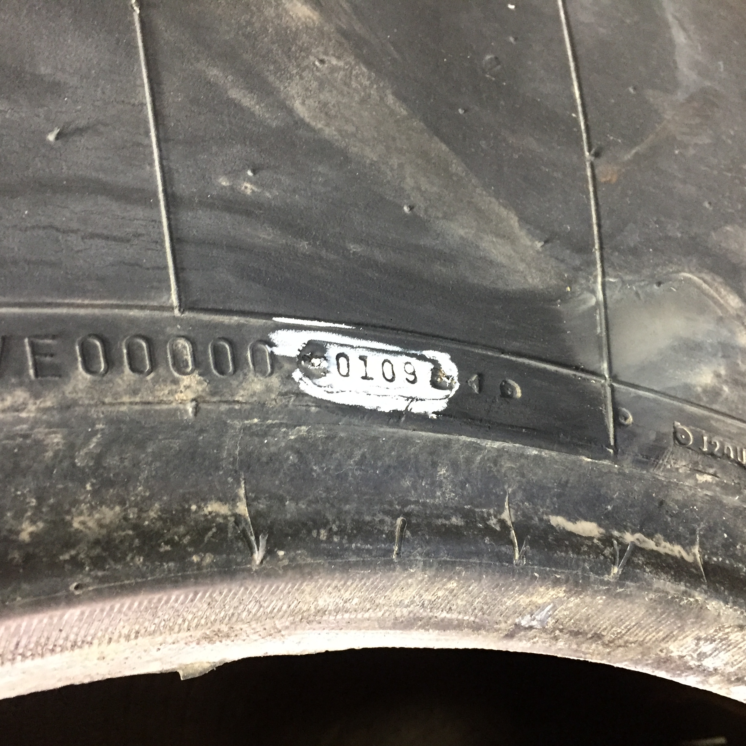 800/70R38 Firestone Radial Deep Tread 23 R-1W Tire S003189