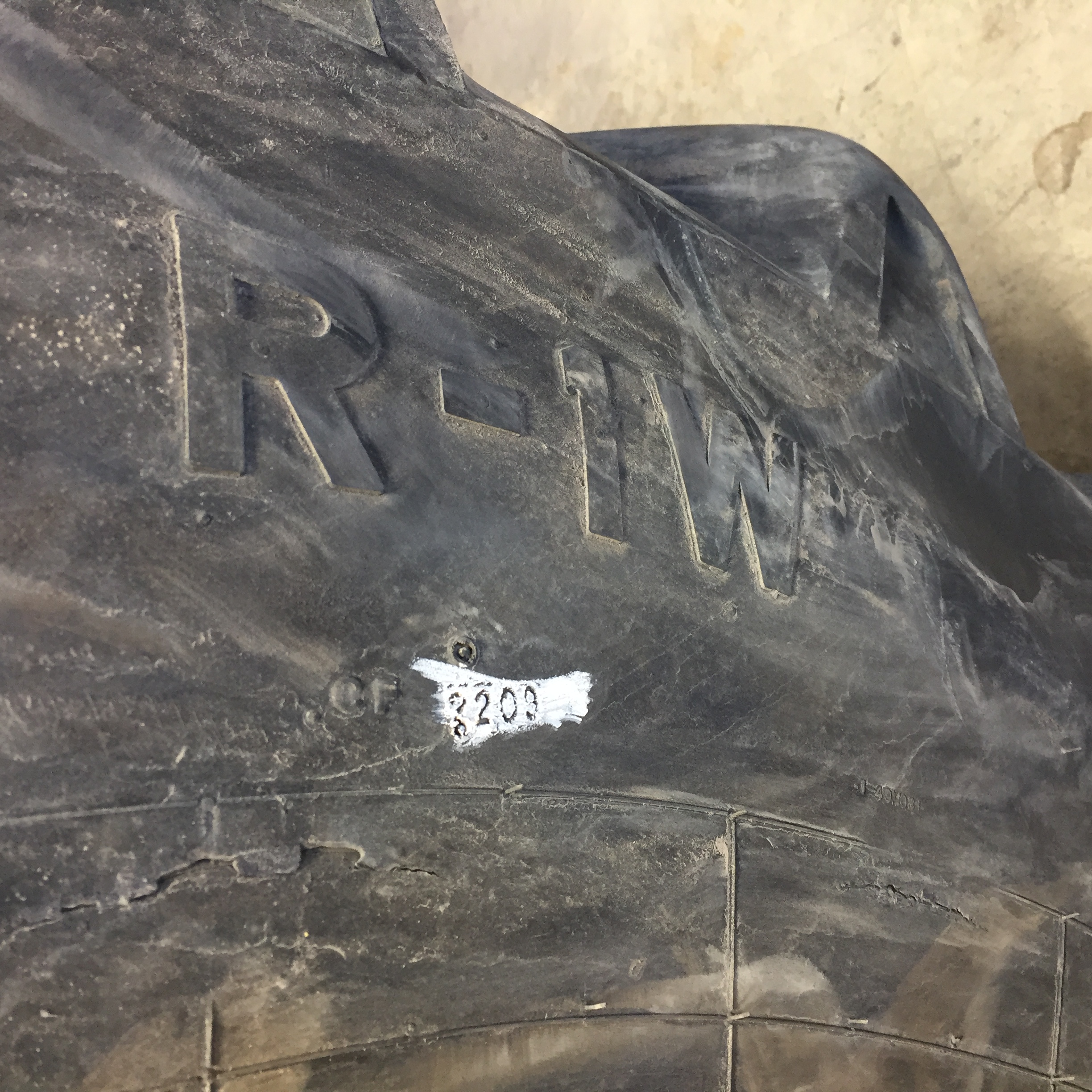 620/70R46 Titan Farm AG49M Radial R-1W Tire S003193