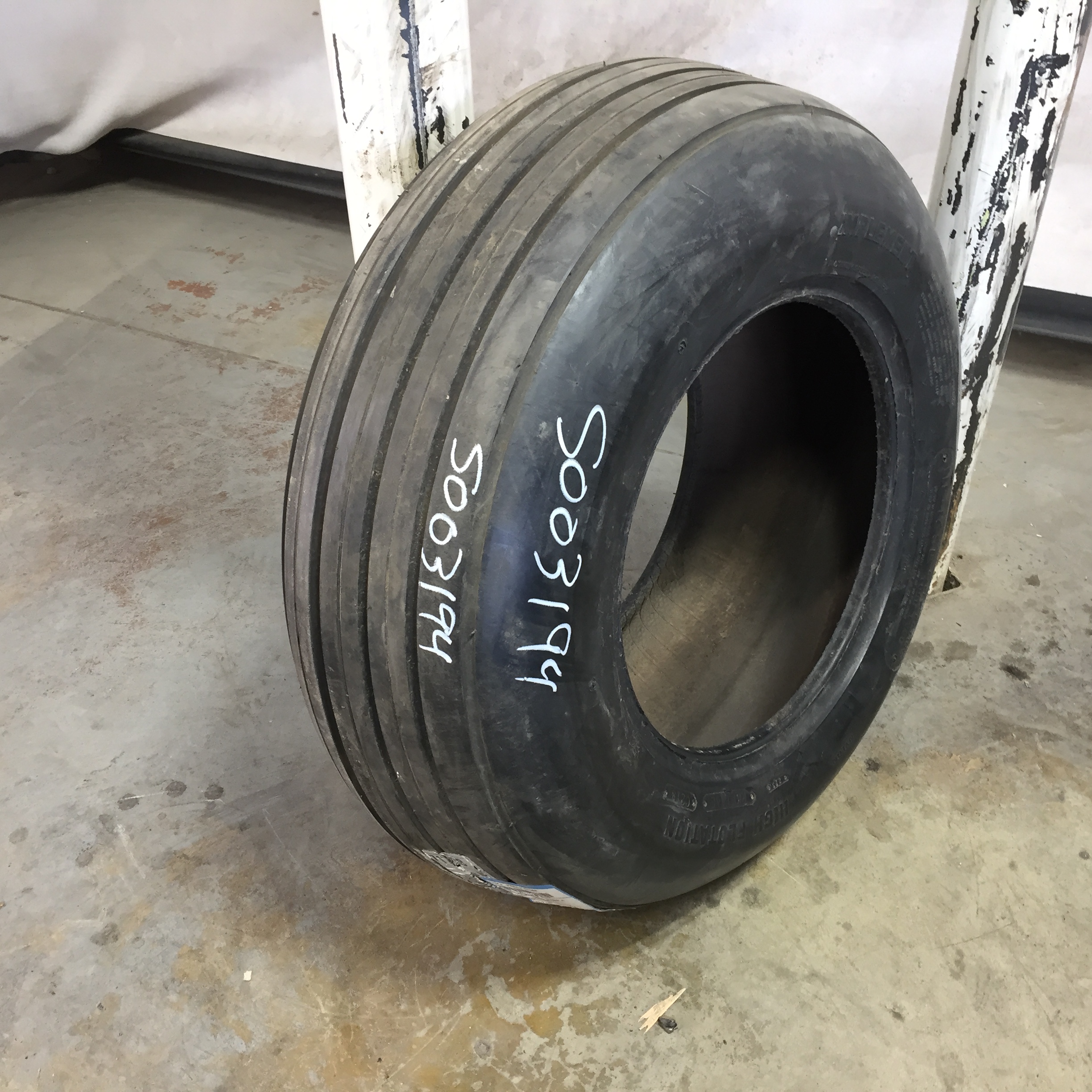 11/L-16 Coop High Flotation Imp.  I-1 Tire S003194