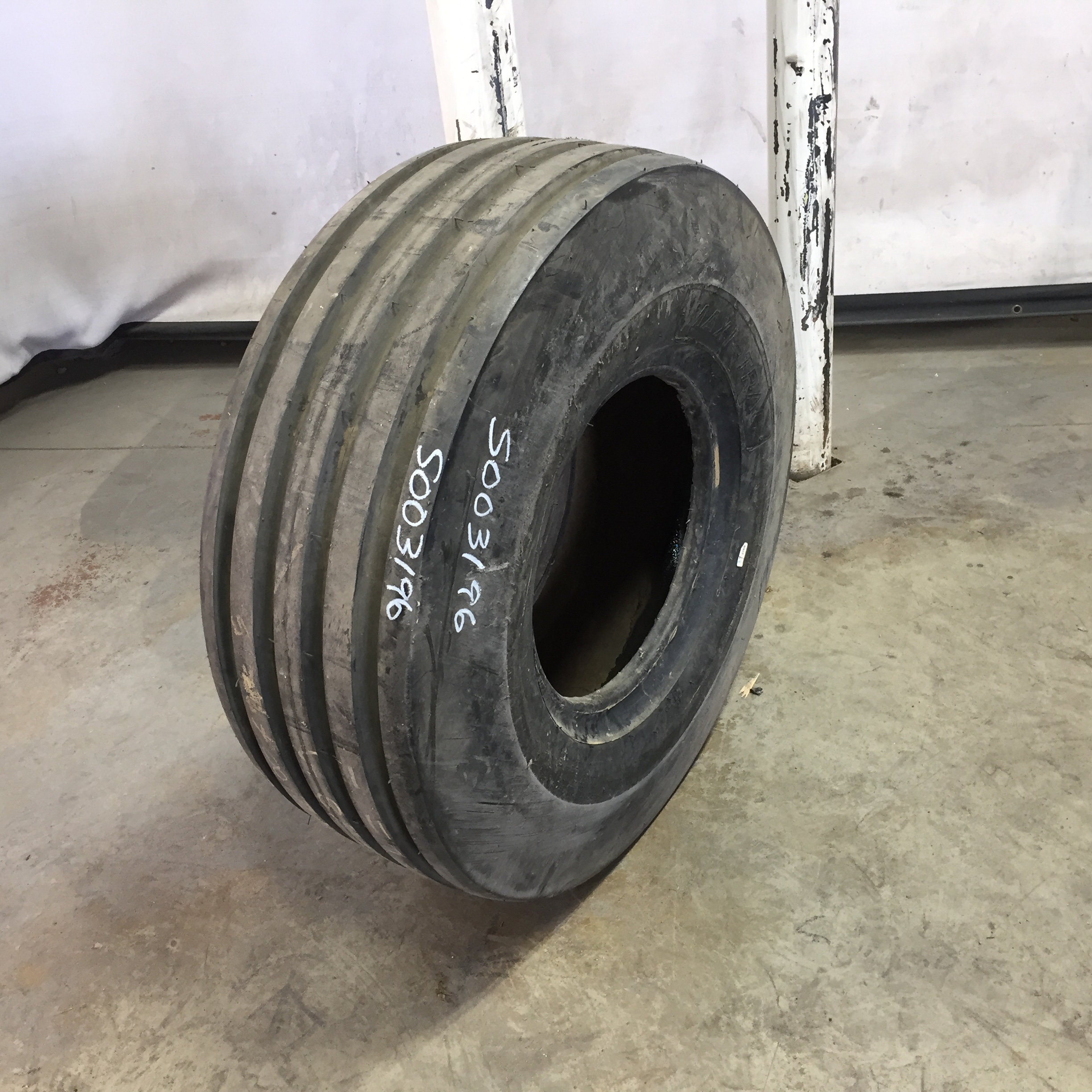 11.00/-15 Maxi Trac Front Tractor F-3 Tire S003196