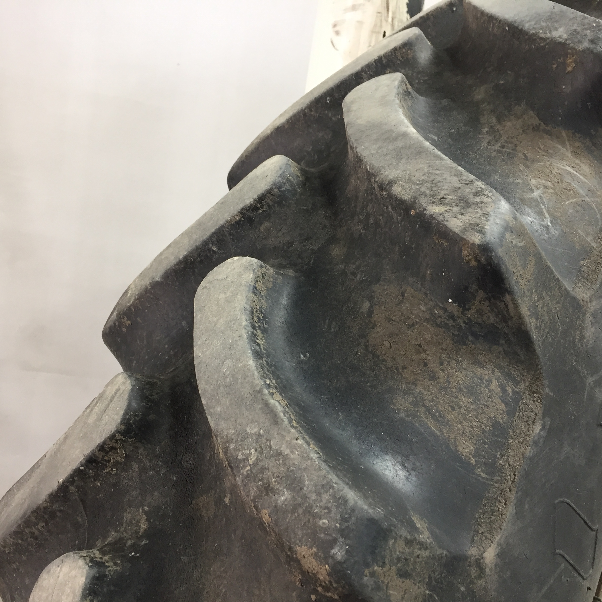 320/90R54 Firestone Radial All Traction DT R-1W Tire-Wheel Assembly T008629