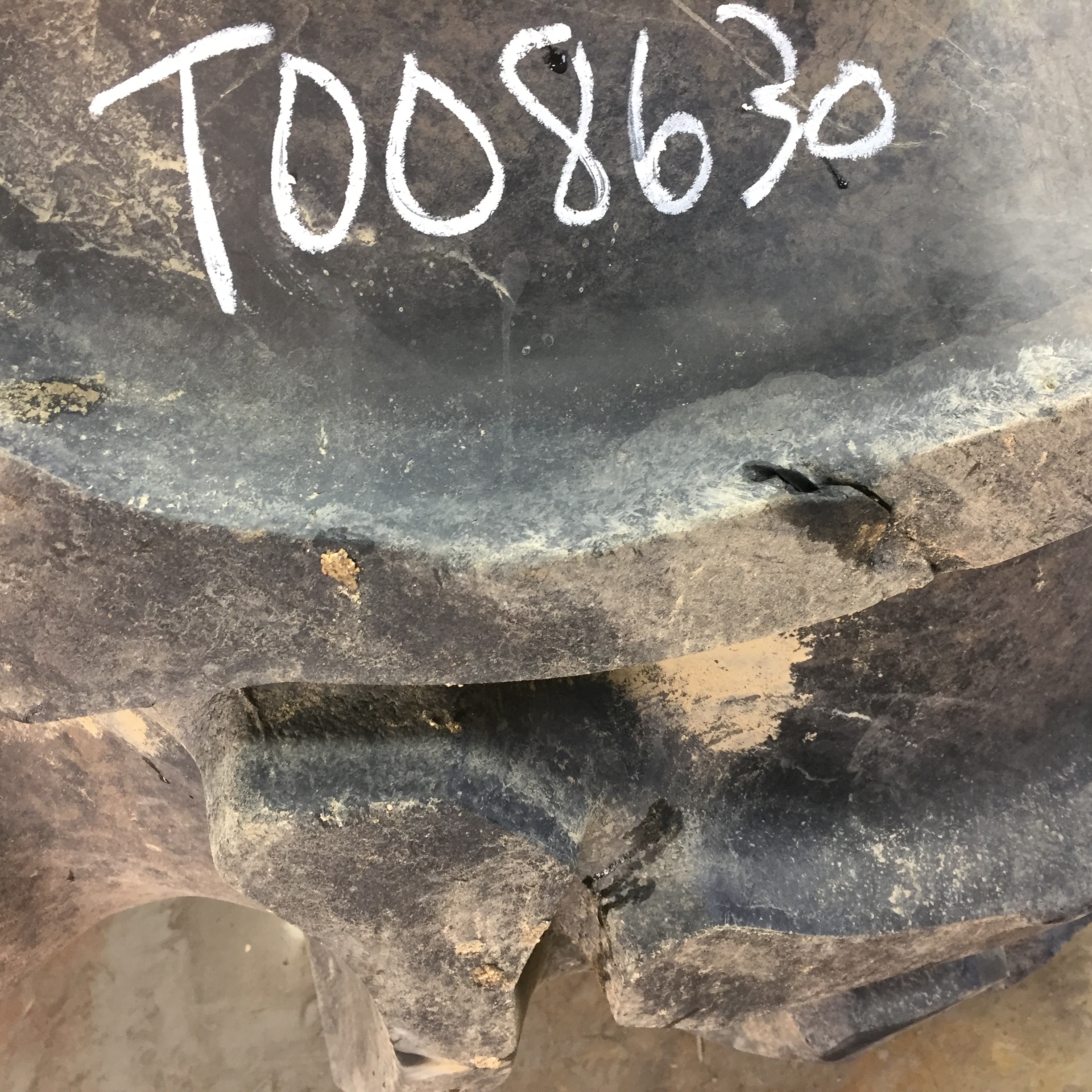 28/L-26 Firestone Champion Spade Grip R-2 Tire-Wheel Assembly T008630