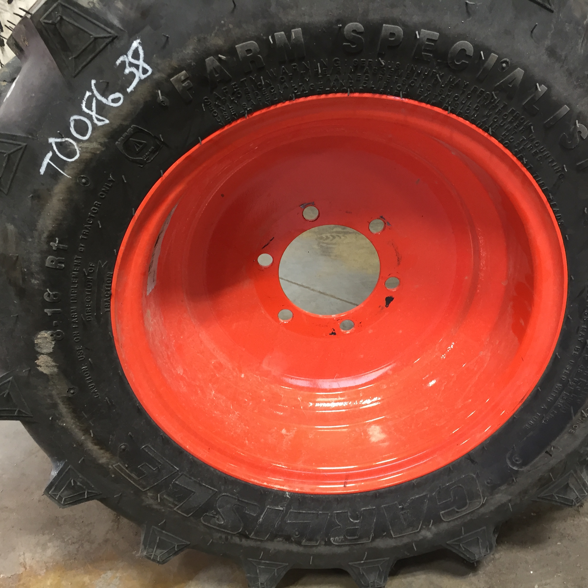 8/-16 Carlisle Farm Specialist R-1 Tire-Wheel Assembly T008638