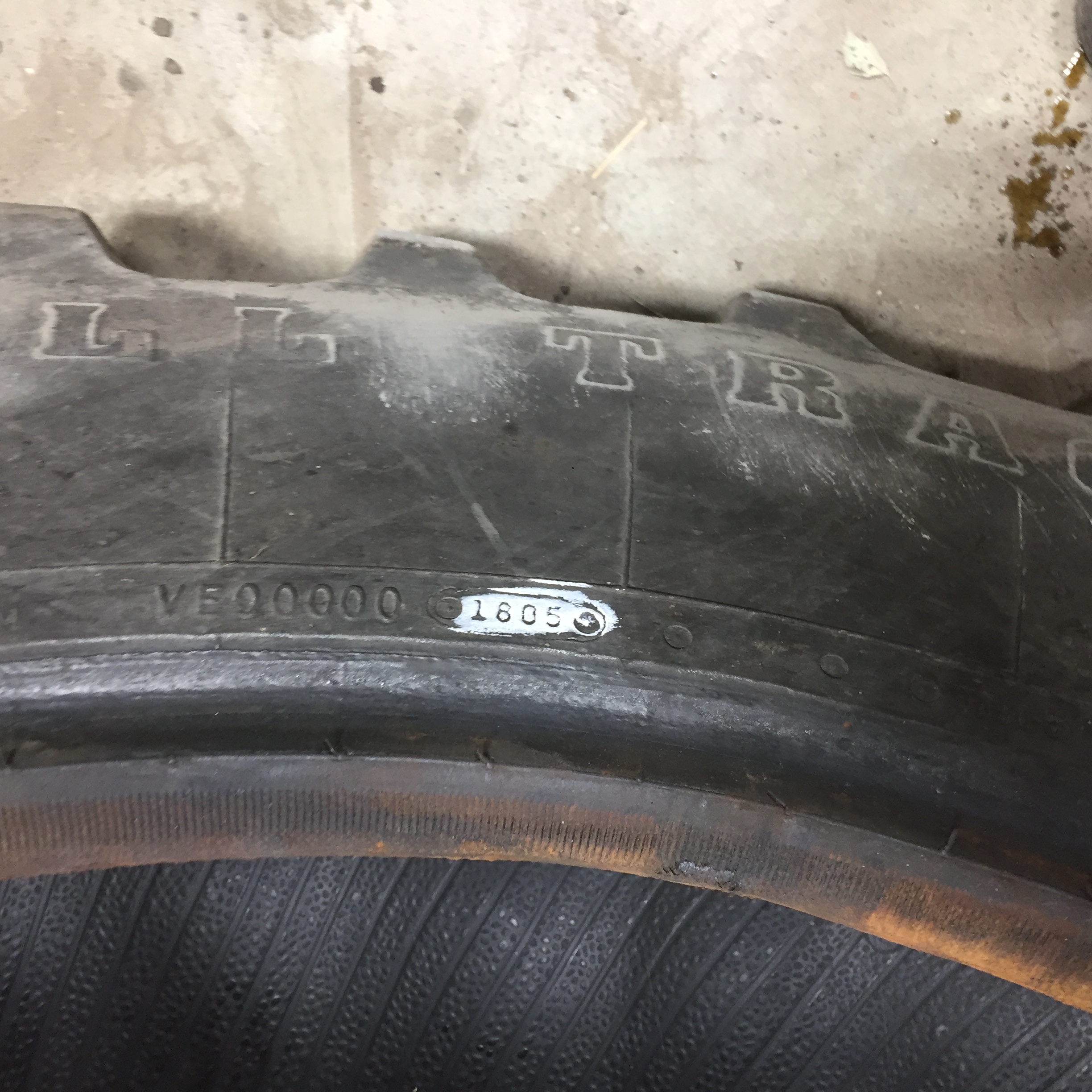 480/80R38 Firestone Radial All Traction 23 R-1 Tire T008670