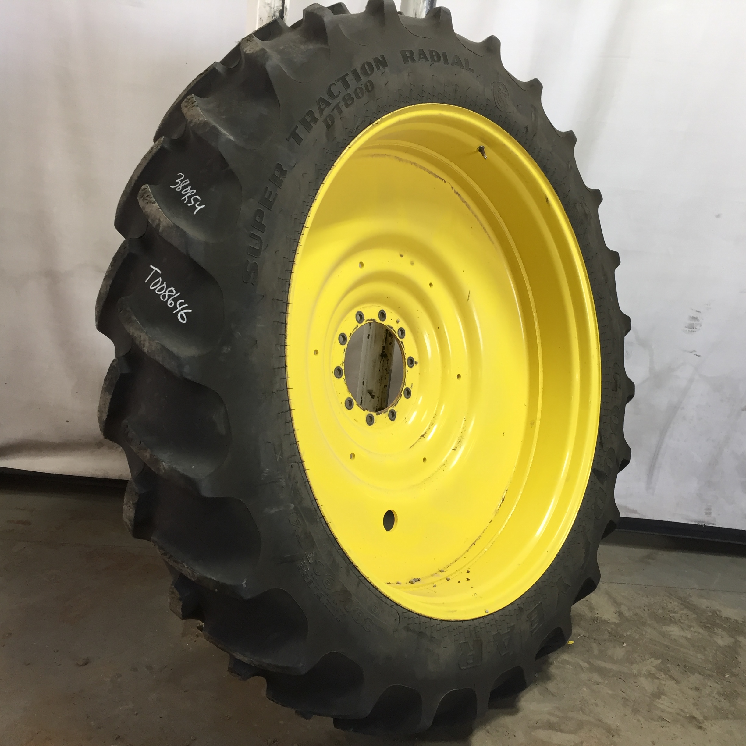 380/90R54 Goodyear Farm DT800 Super Traction R-1W Tire-Wheel Assembly T008646