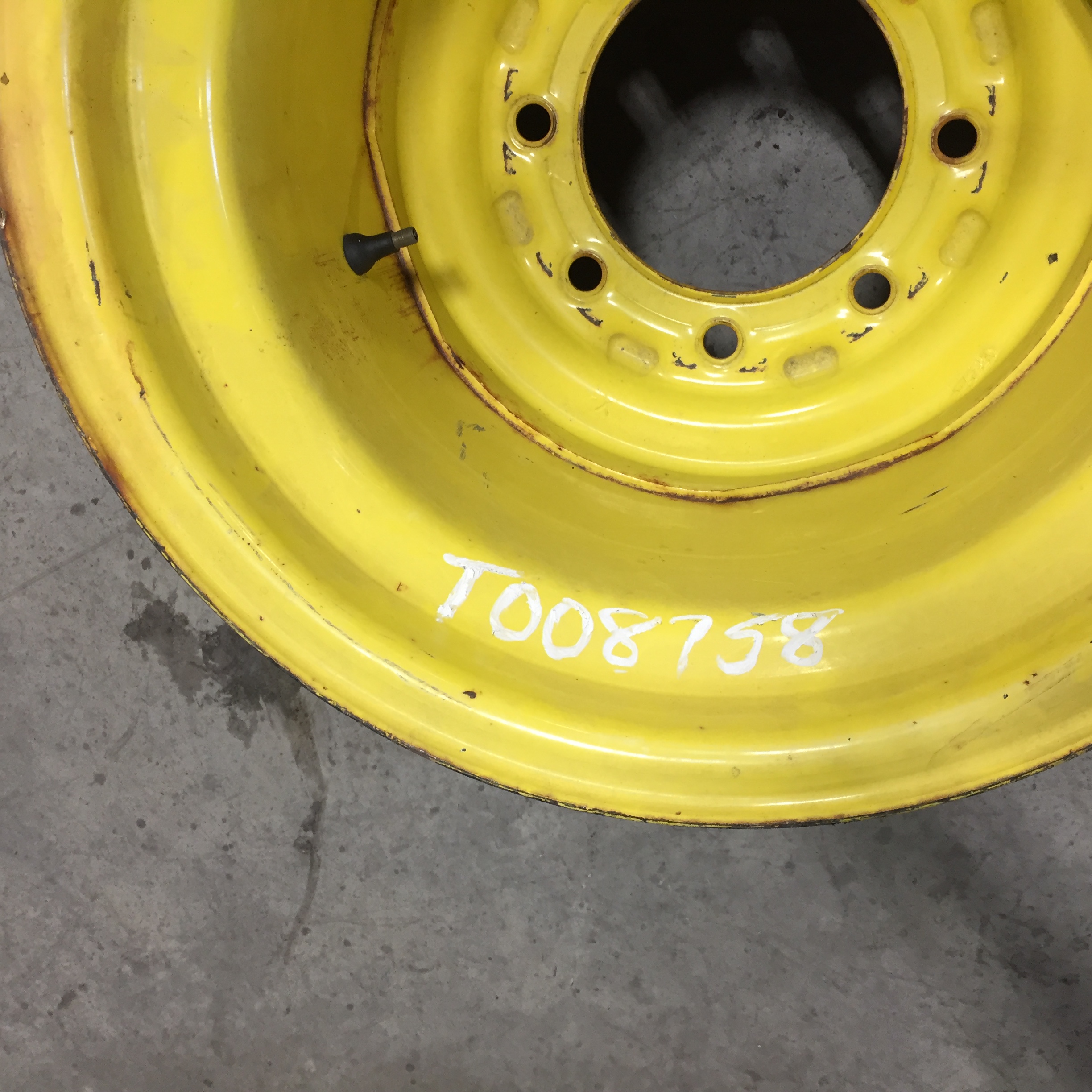 16.1''D x 18''W Formed Plate Wheel T008758