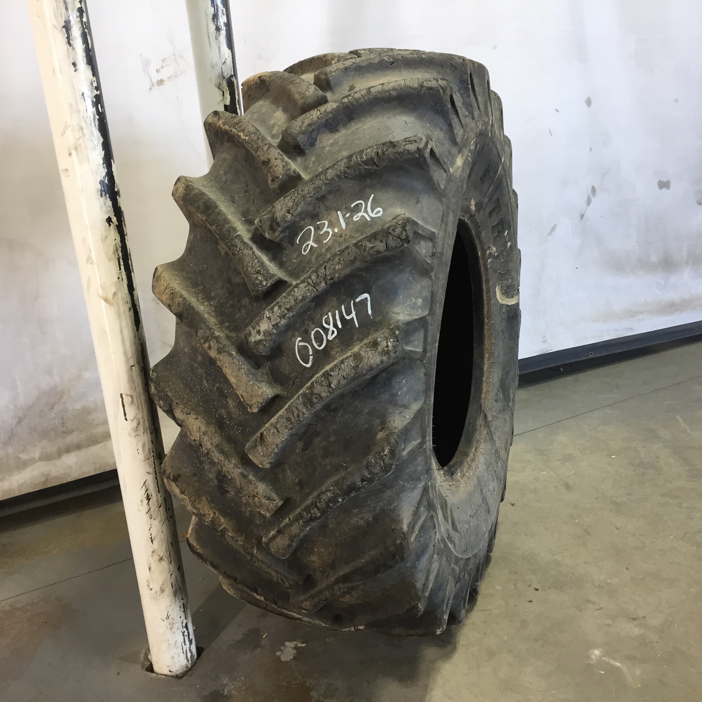 23.1/-26 BKT Tires TR 135 Drive R-1 Tire 008147