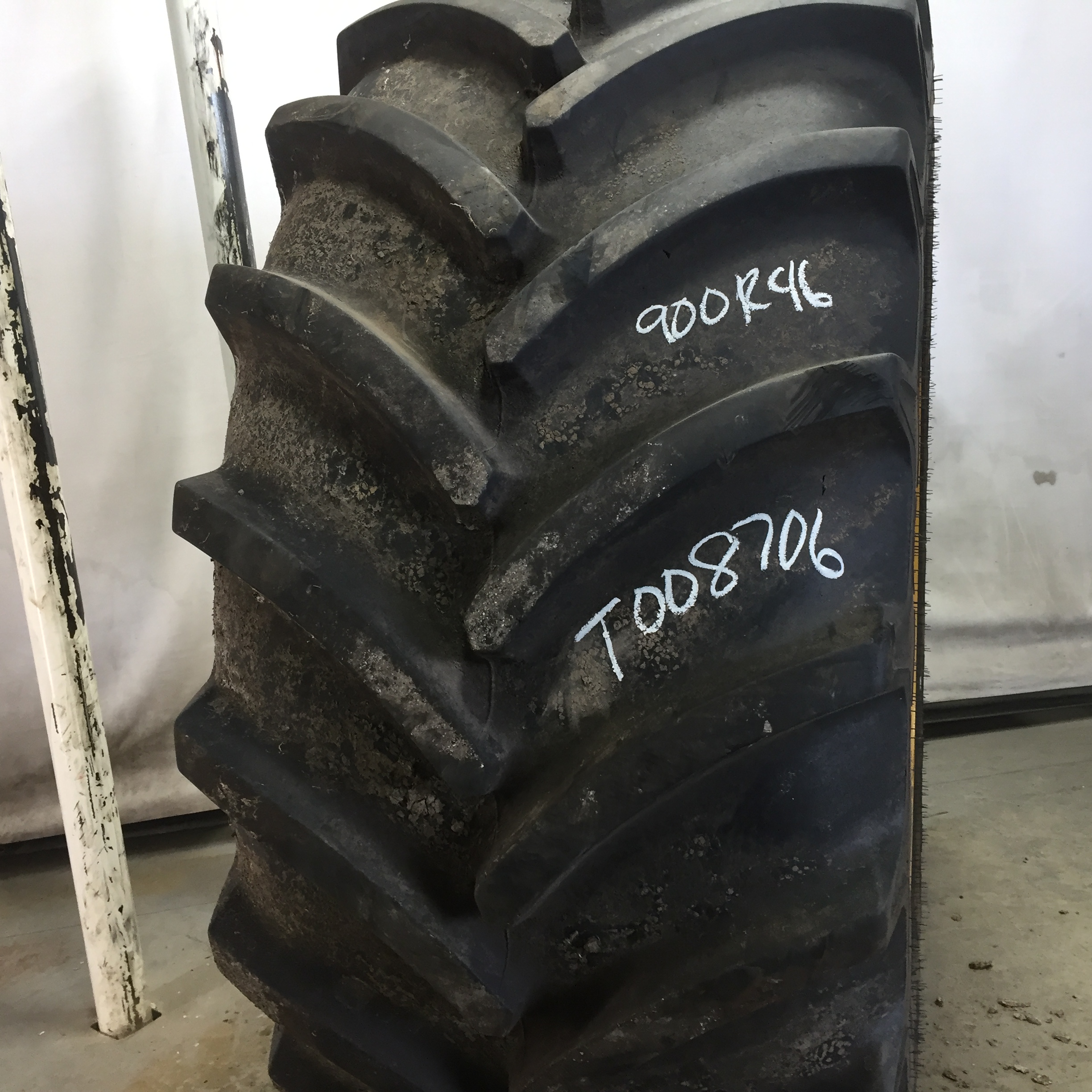 900/50R46 Goodyear Farm DT830 Optitrac R-1W Tire RT008706