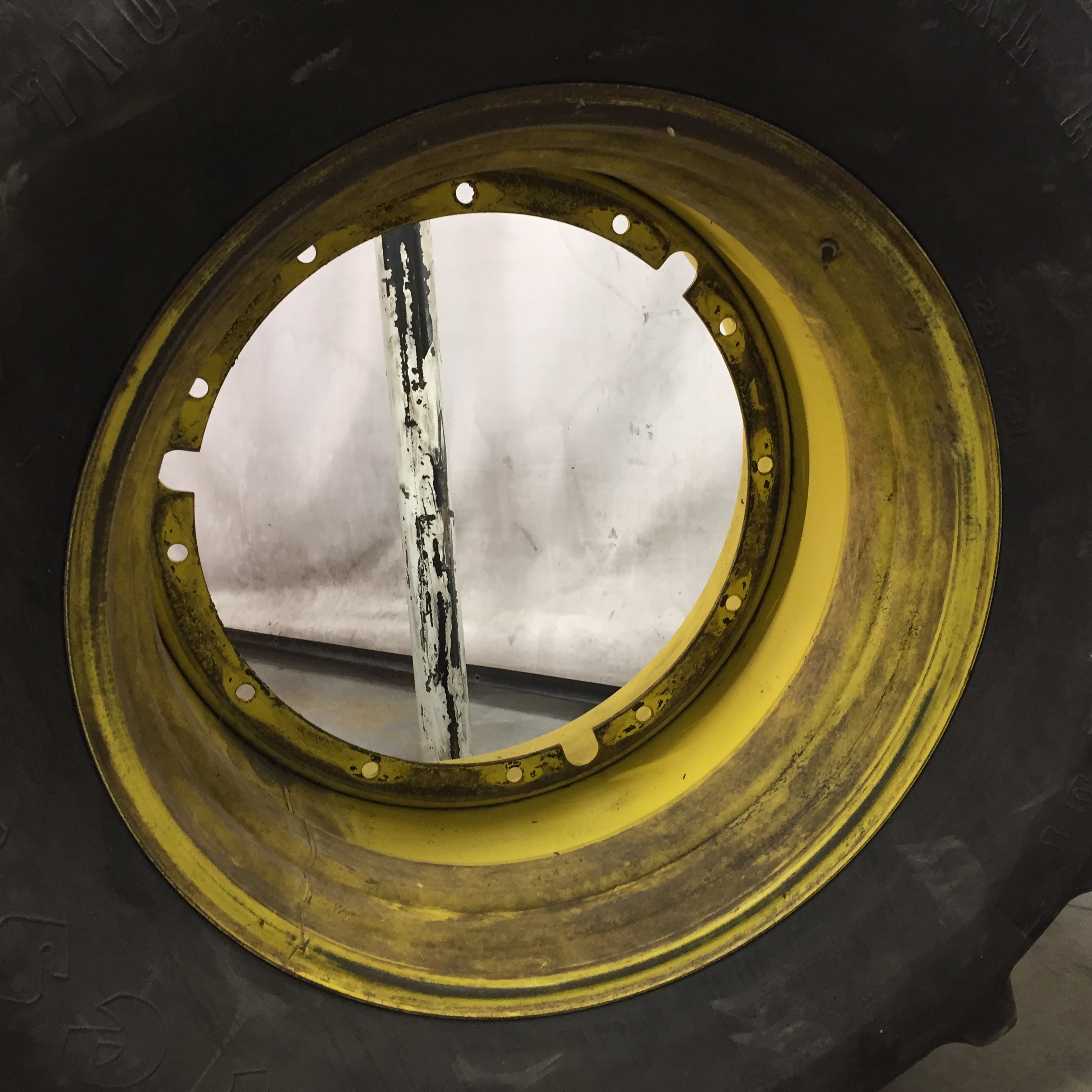 710/70R38 Firestone Radial All Traction DT R-1W Tire-Wheel Assembly T008712