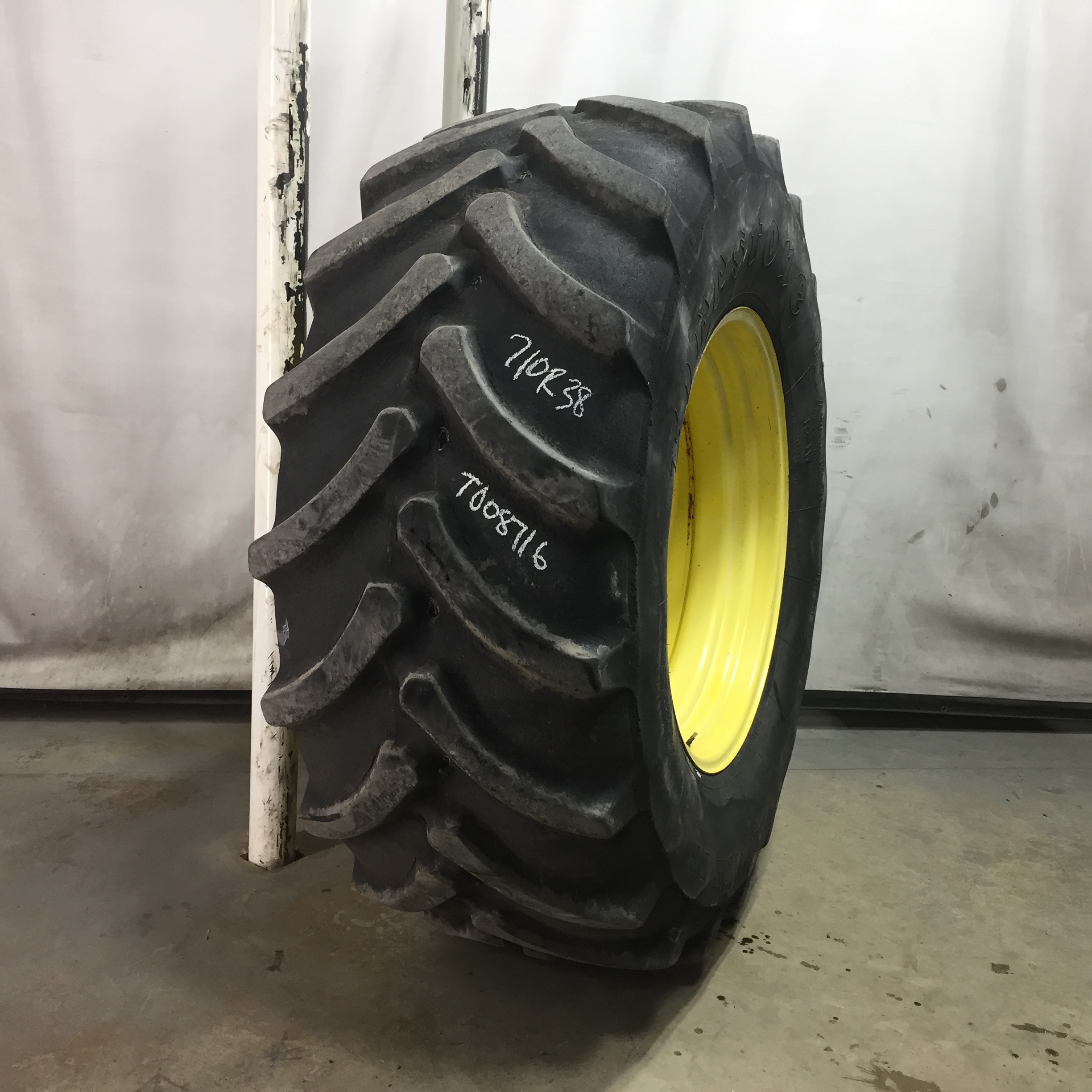 710/70R38 Firestone Radial All Traction DT R-1W Tire RT008716