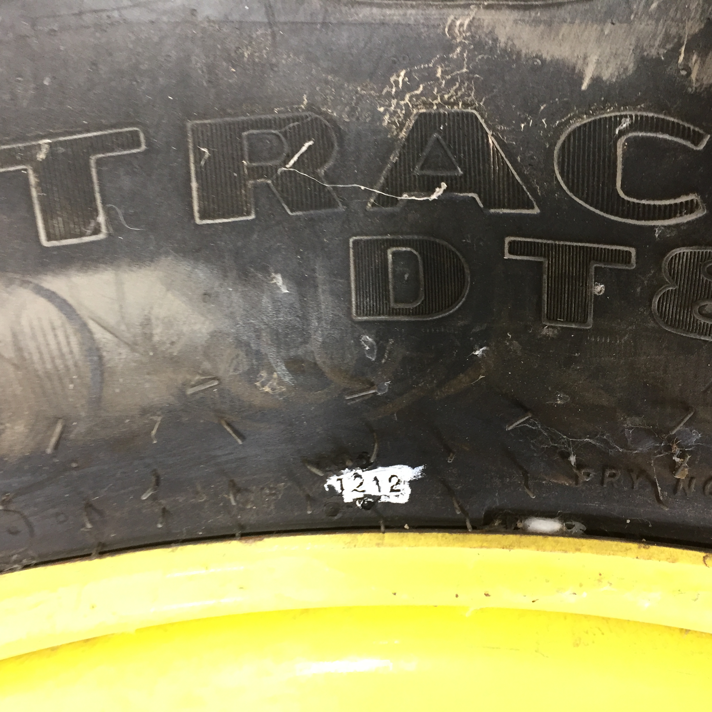 380/90R54 Goodyear Farm DT800 Super Traction R-1W Tire-Wheel Assembly T008736