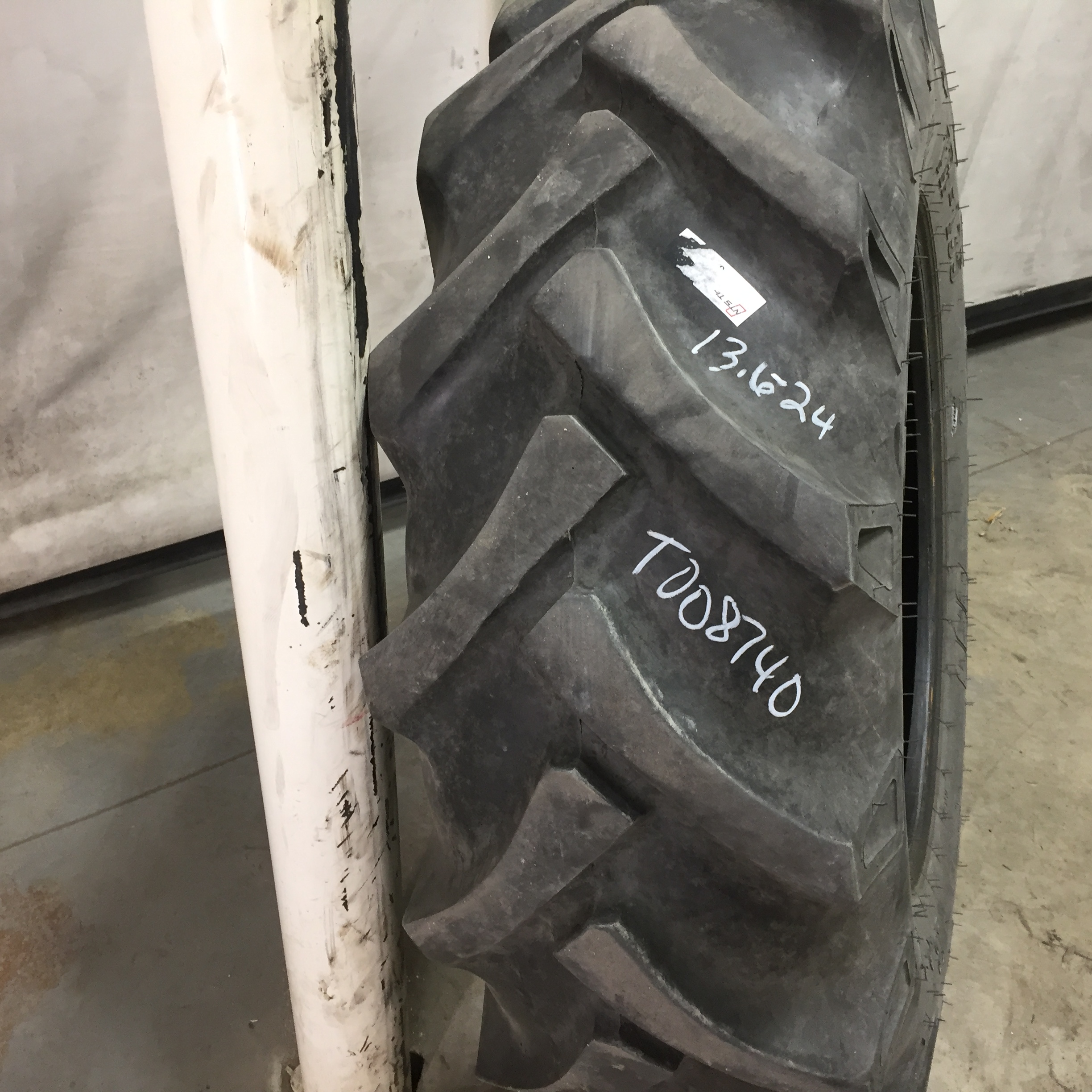 13.6/-24 BKT Tires TR 135 Drive R-1 Tire T008740