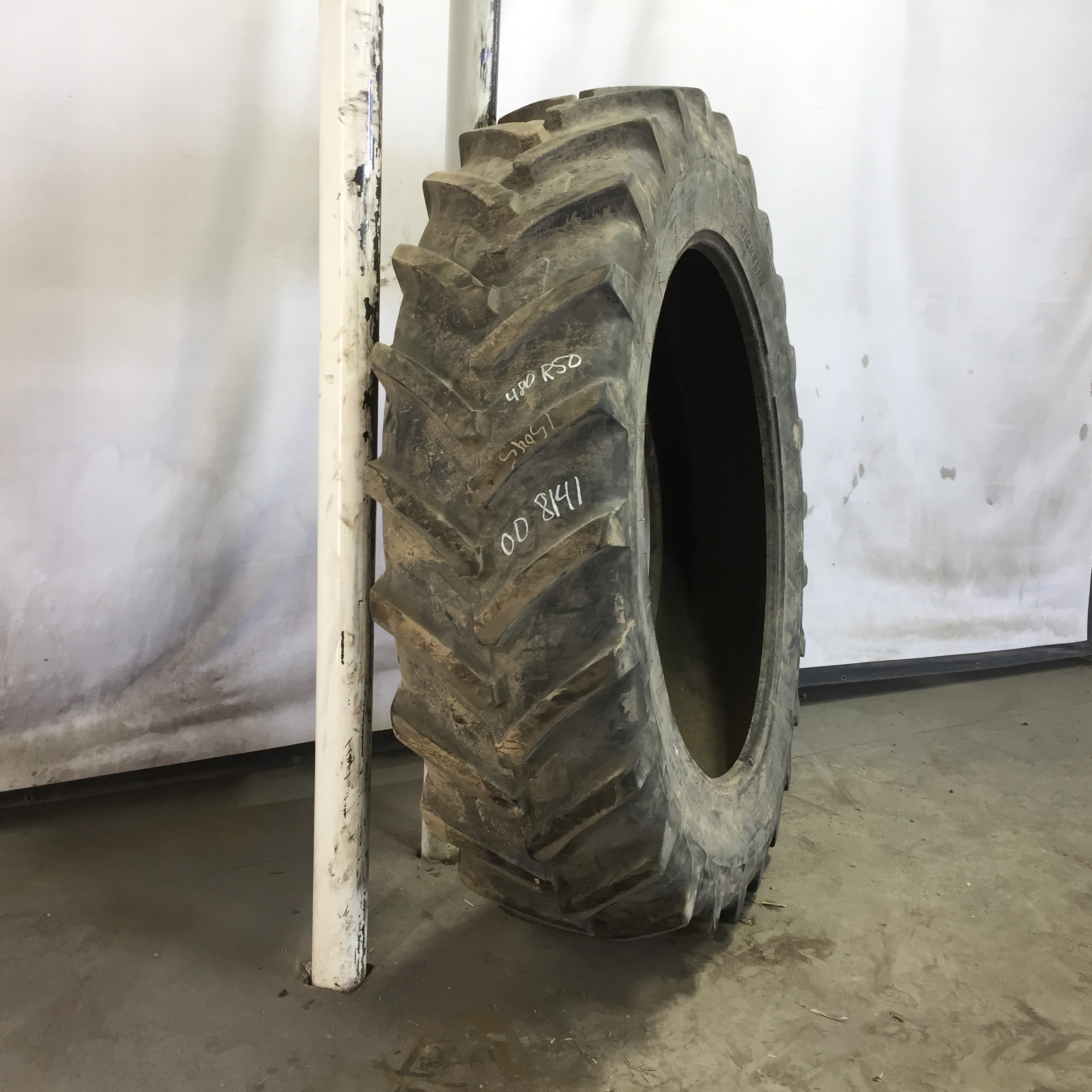 480/80R50 Michelin AgriBib R-1W Tire 008141