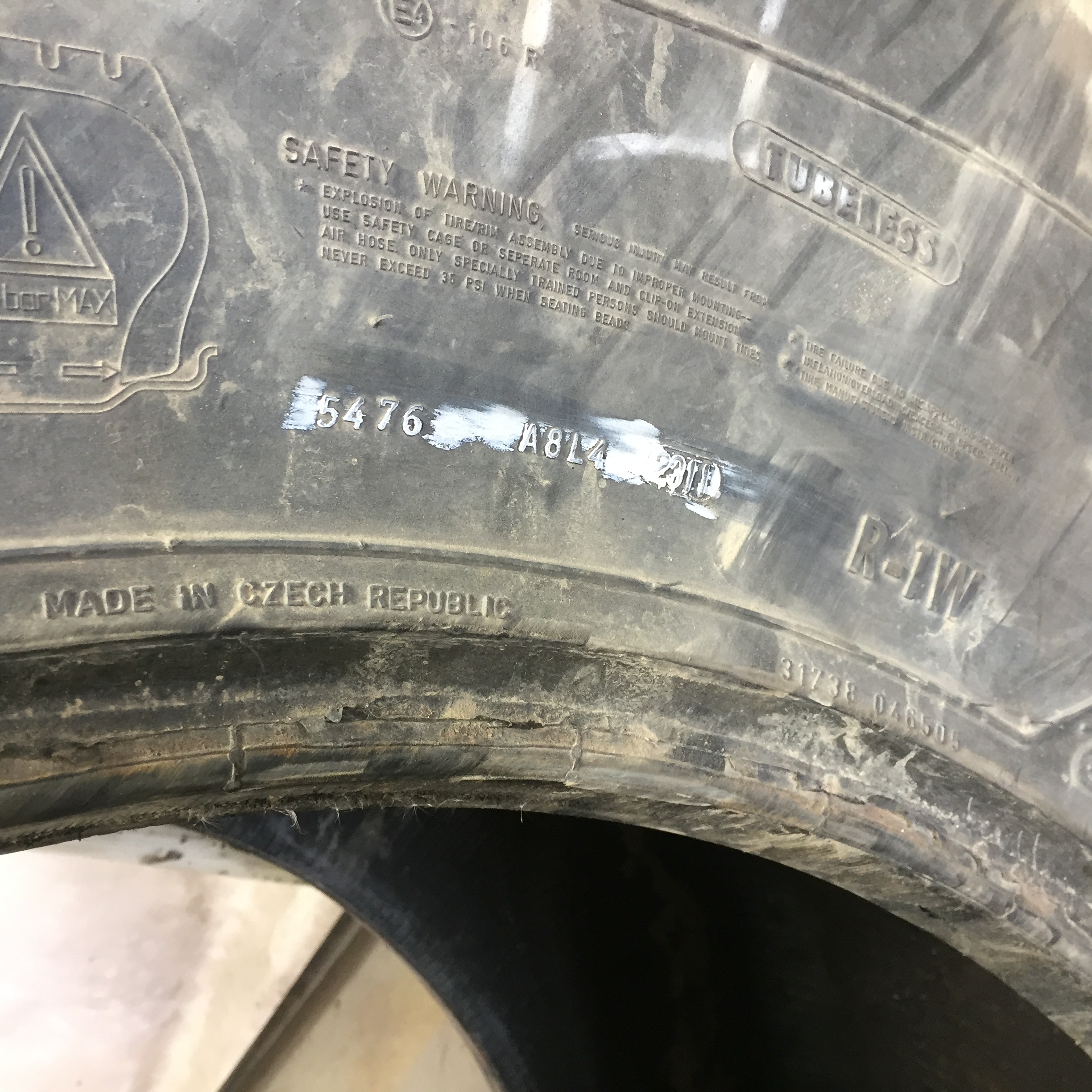 710/70R38 Continental AC65 R-1W Tire 008144