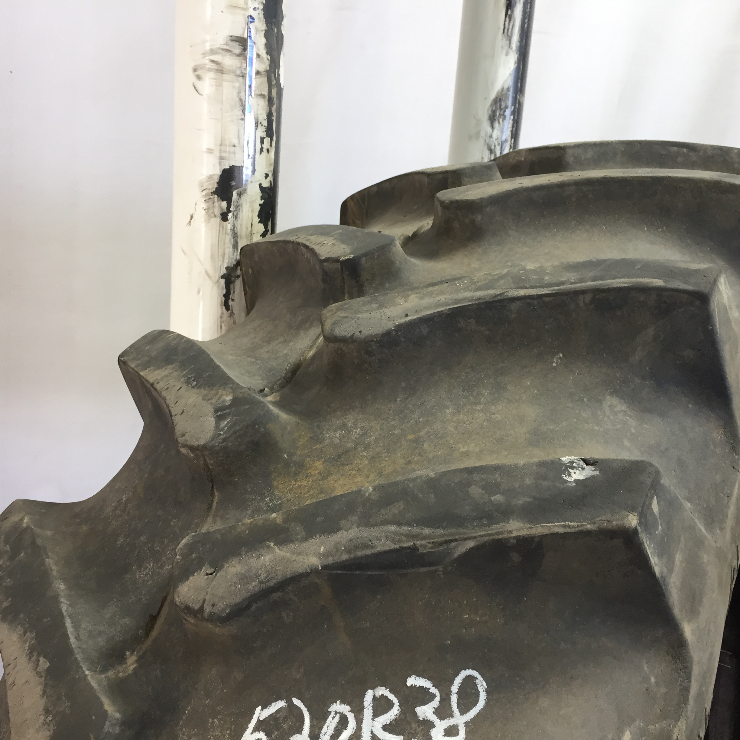 520/85R38 Firestone Radial All Traction 23 R-1 Tire 008145