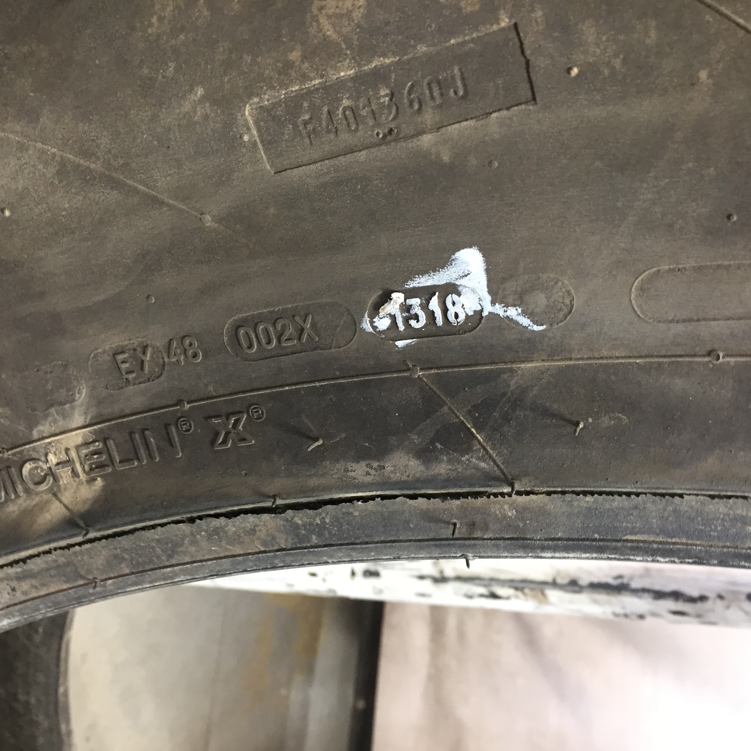 380/90R46 Michelin Spraybib R-1S Tire 008169