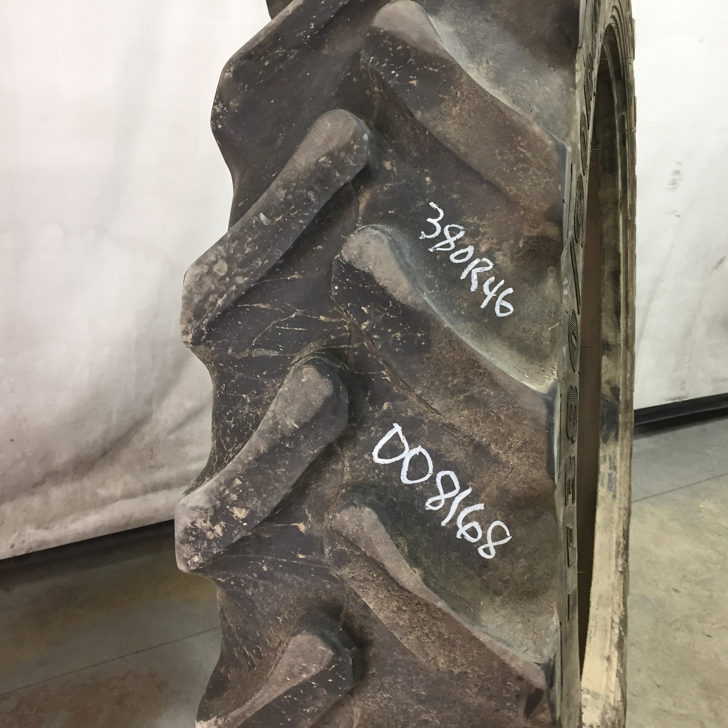 380/90R46 Goodyear Farm Ultra Sprayer R-1 Tire 008168